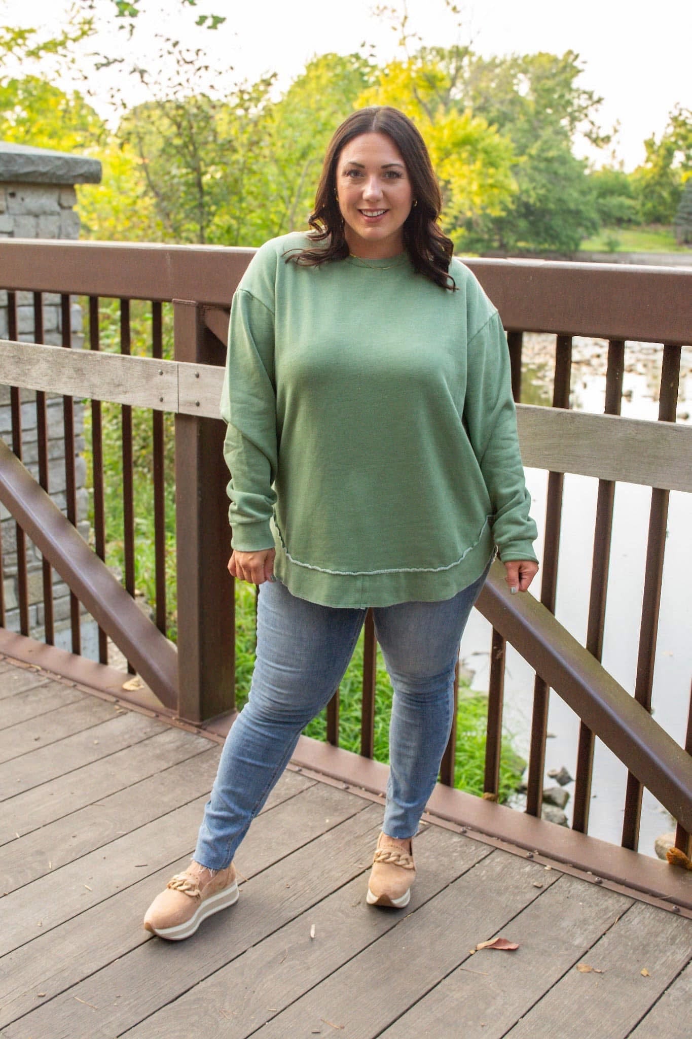 Michelle Mae Vintage Wash Pullover - Olive