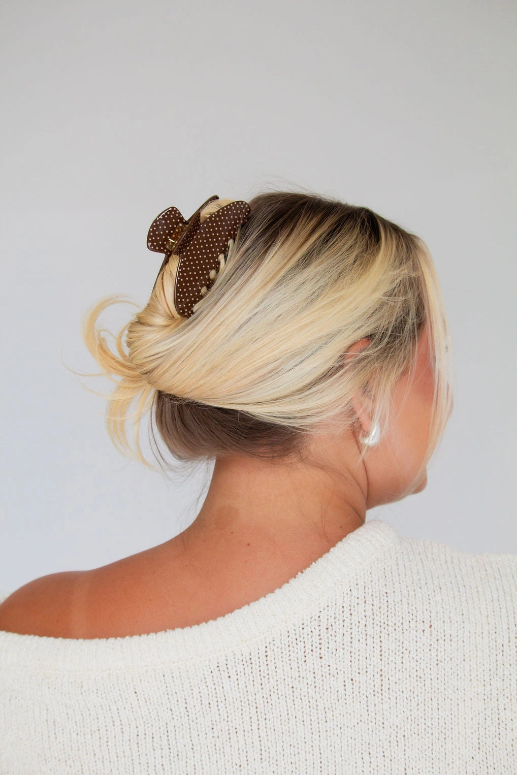 Preorder: Shop Andi Cinnamon Polka Dot Claw Clip