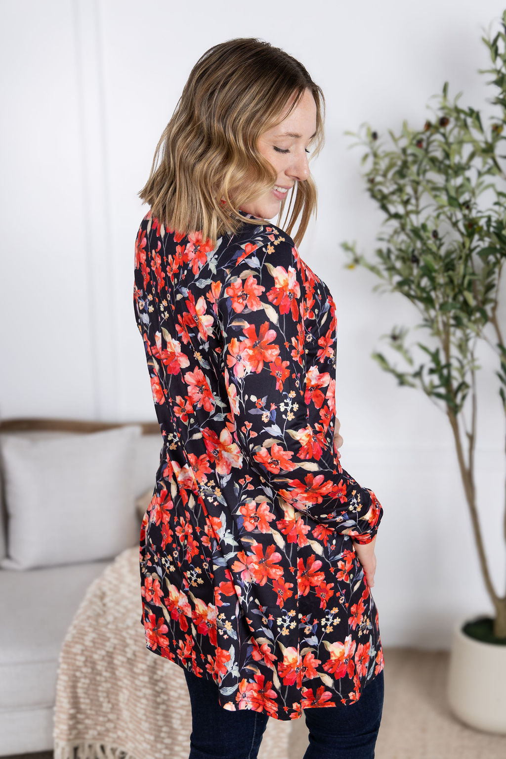 Michelle Mae Classic Cardigan - Sunset Floral