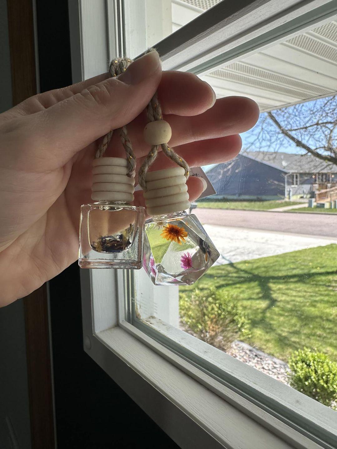 Preorder: Scented By Elle Hanging Car Oil Diffusers - New Fall Scents!