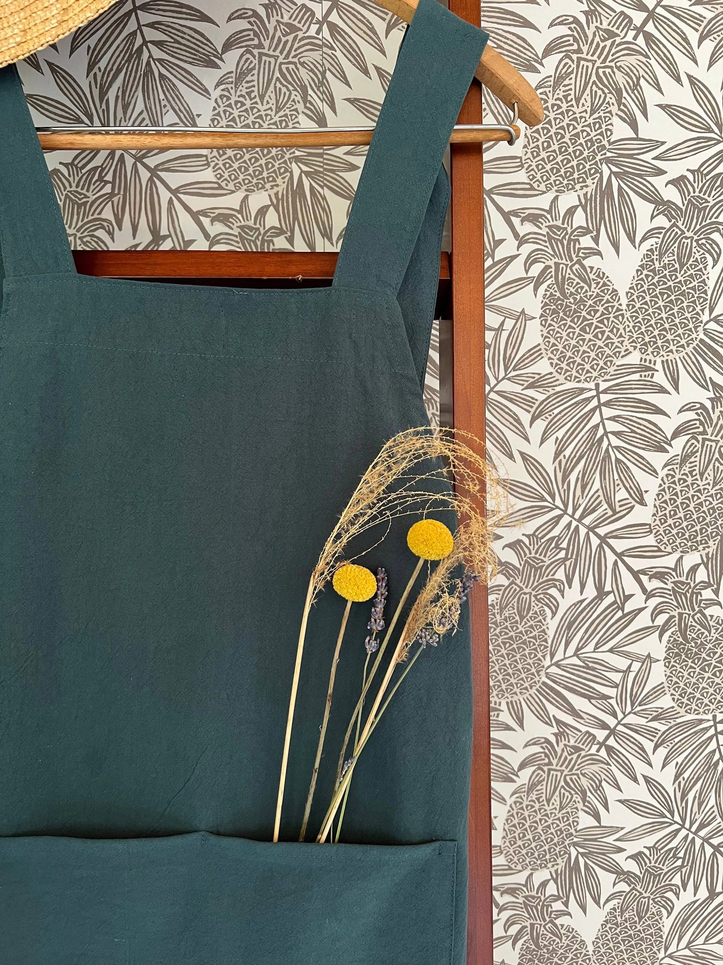 Crossback Apron - Multiple Colors