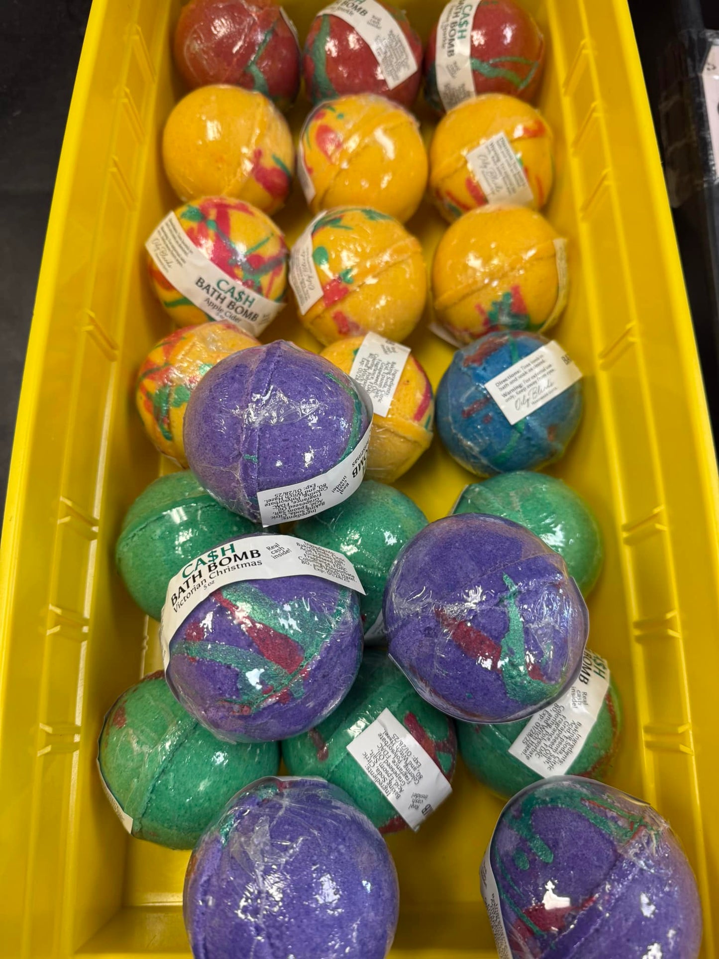 Oily Blends | Christmas Cash Money Bath Bombs