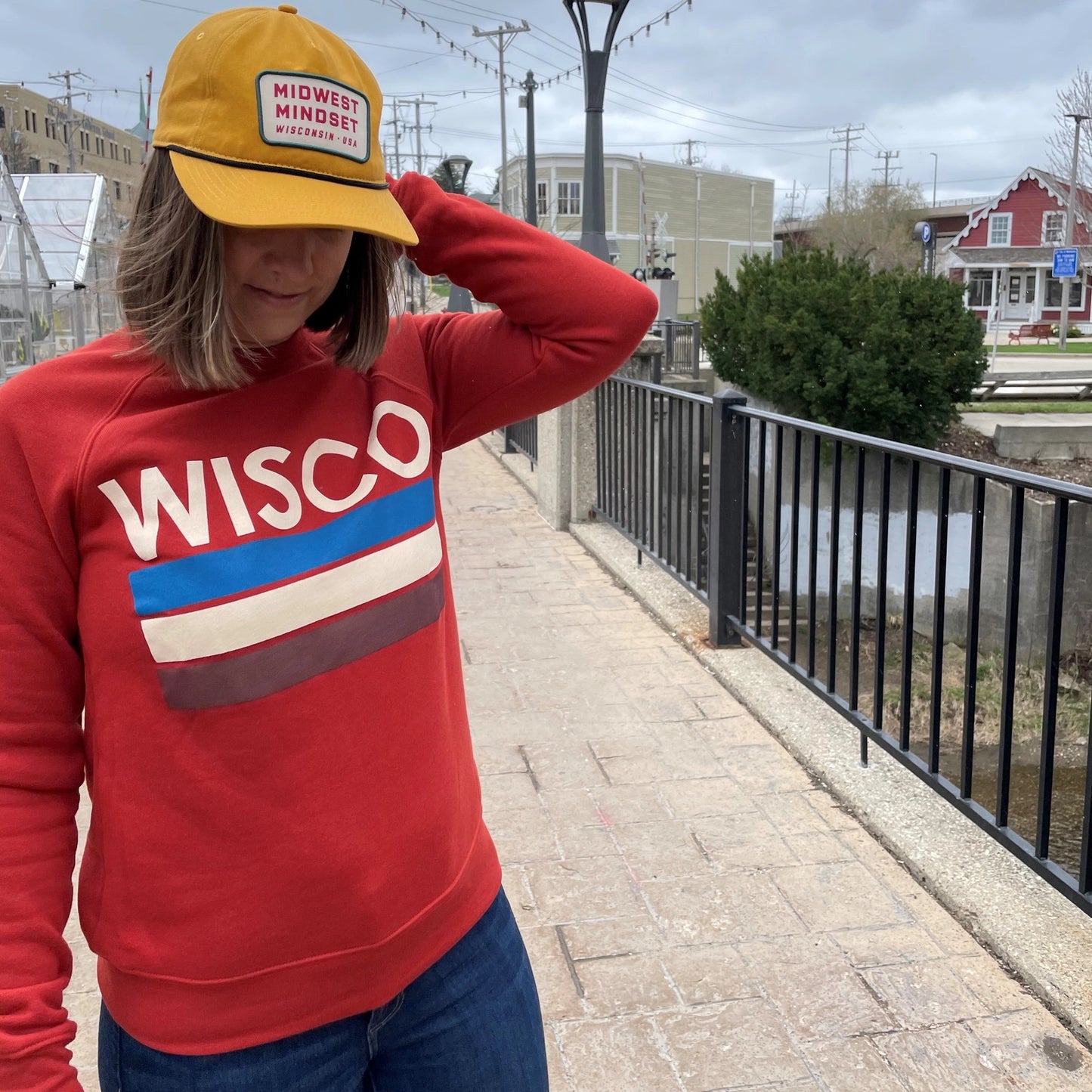 Preorder: Giltee Wisco Unisex Crewneck Brick