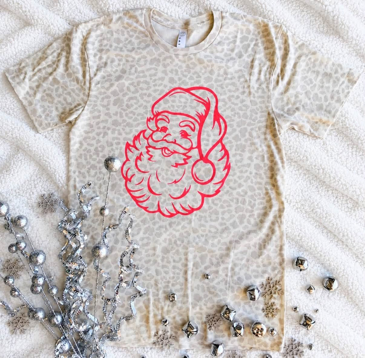 PREORDER: Santa in Pink Graphic