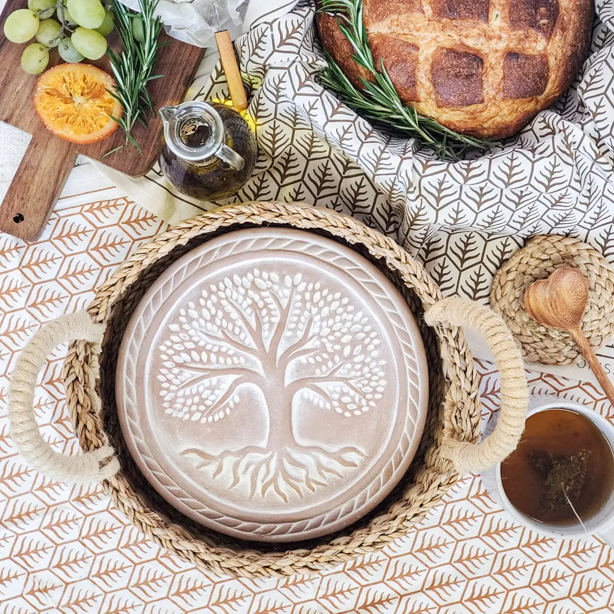 Handmade Bread Warmer & Wicker Basket - Tree of Life - Round