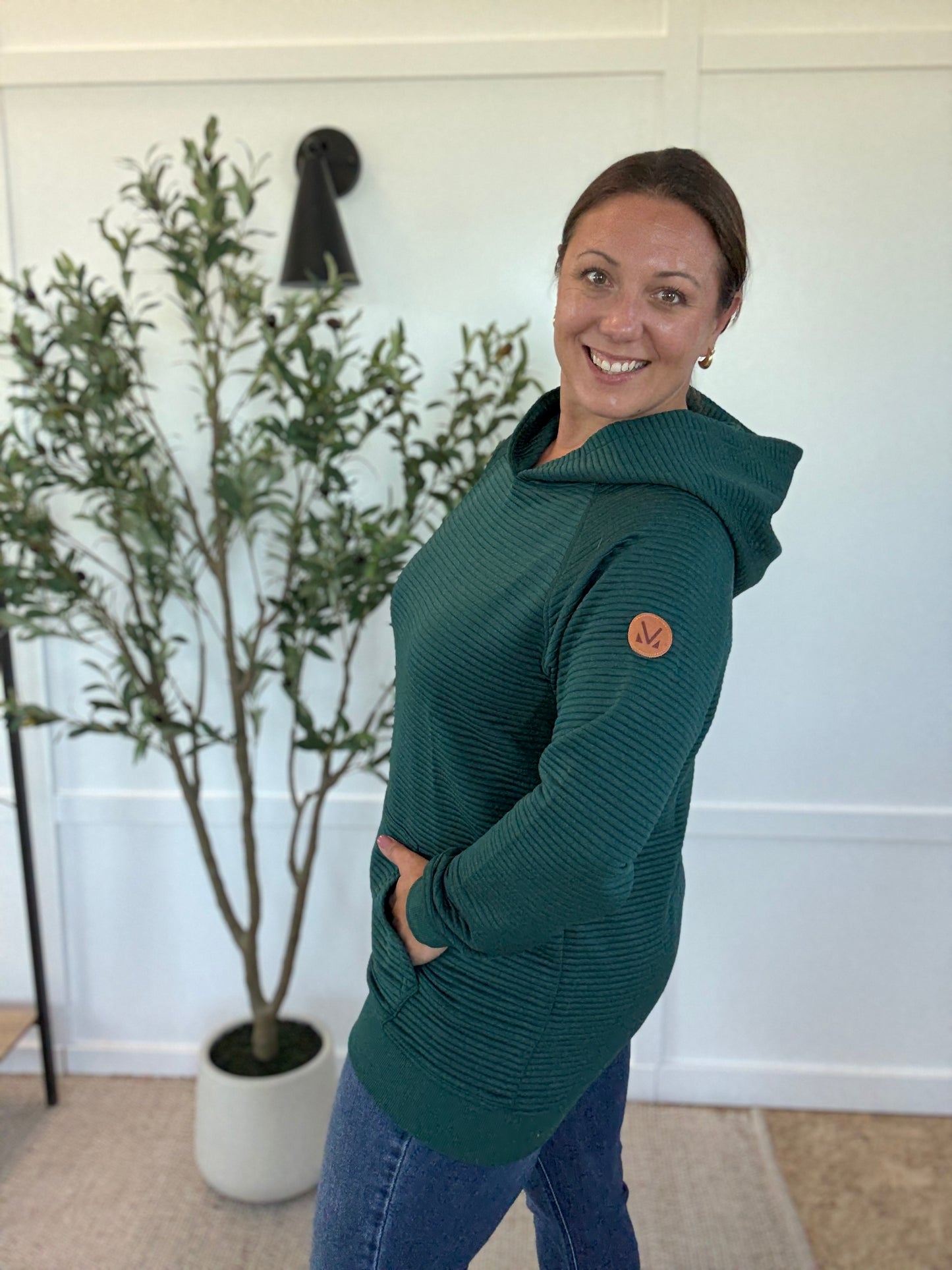 Michelle Mae Tatum Textured Pullover Hoodie - Hunter Green