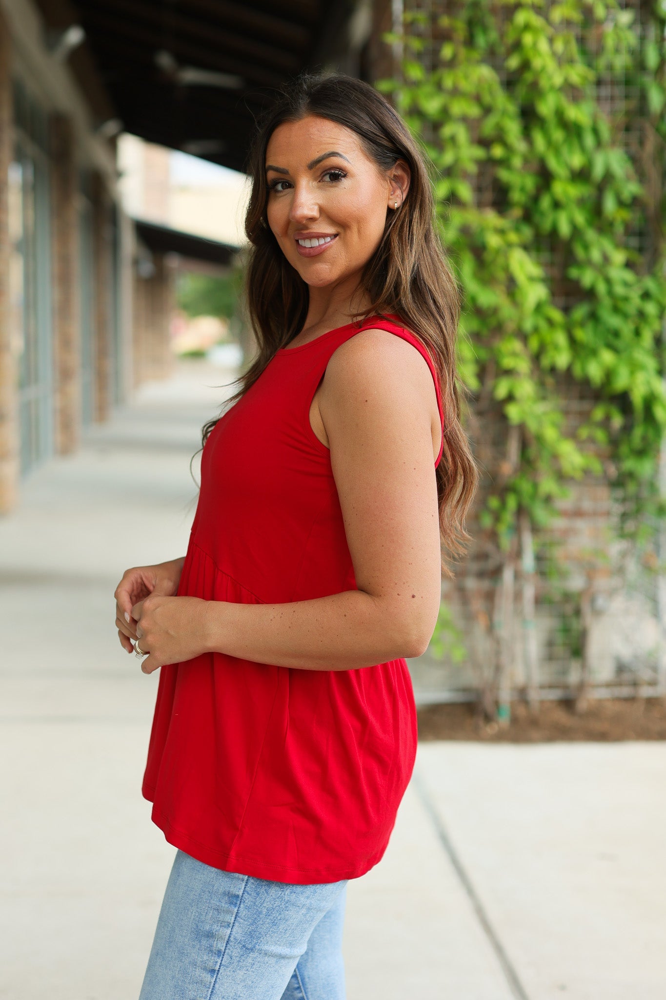 IN STOCK Renee Ruffle Tank - Red