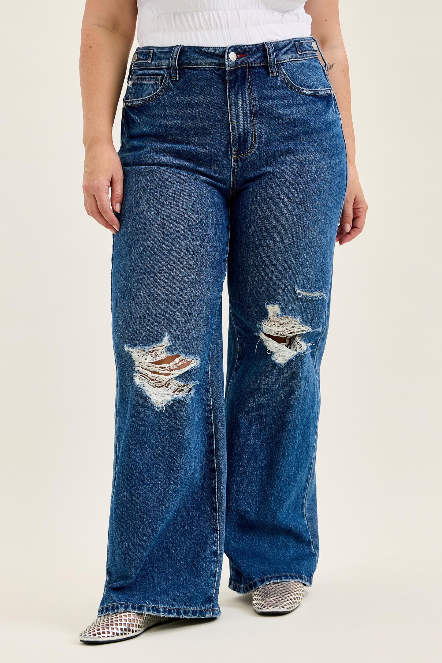 Roseanne High Waist Rigid Magic Destructed Straight Jeans with Adjustable Waist Tabs