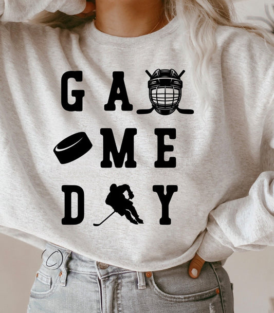 PREORDER: HOCKEY GAMEDAY SQUARE GRAPHIC SWEATSHIRT