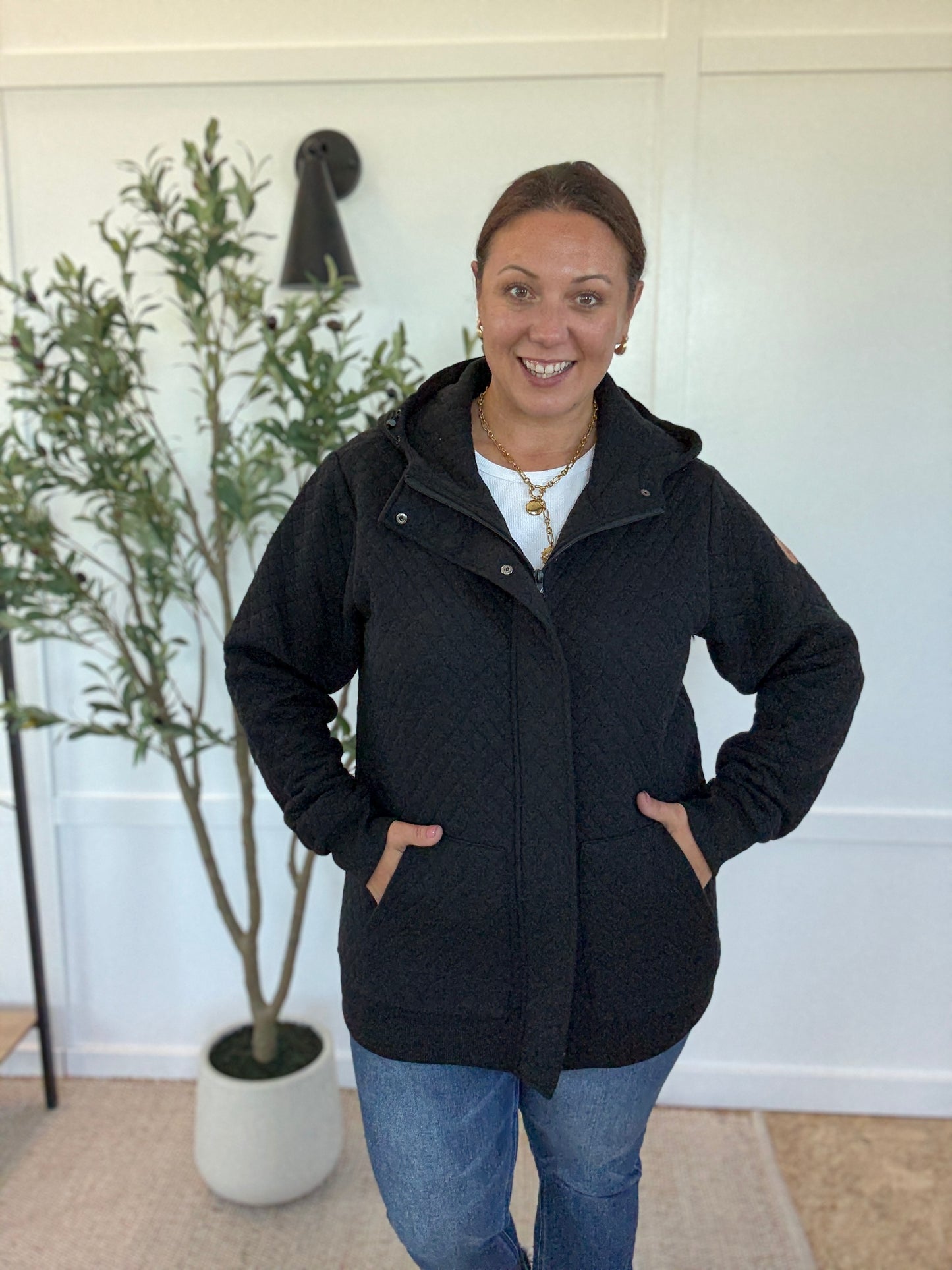 Michelle Mae Kyla Zipper Snap Jacket - Black