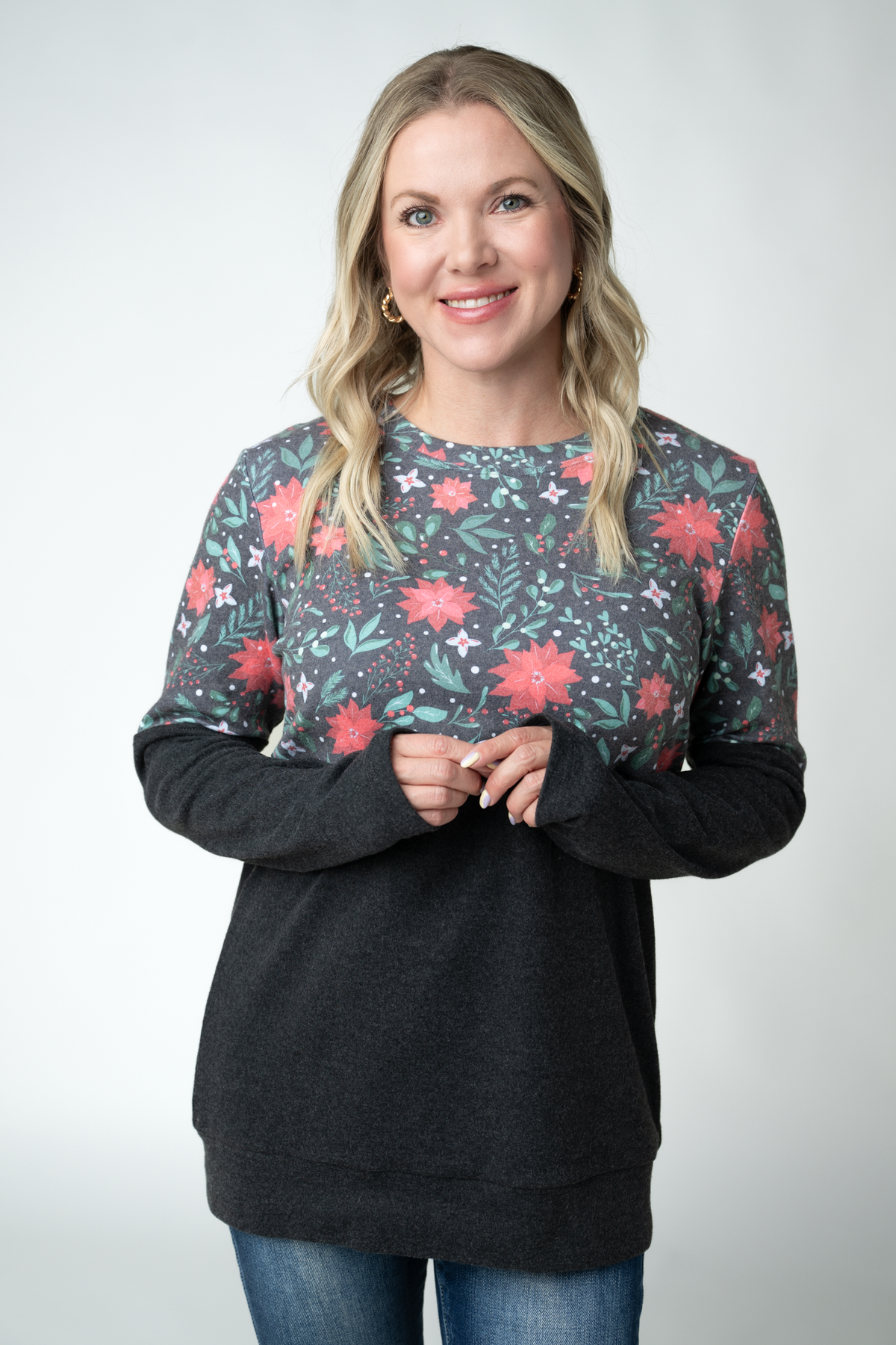 Michelle Mae Natalie Pullover - Poinsettia Nights