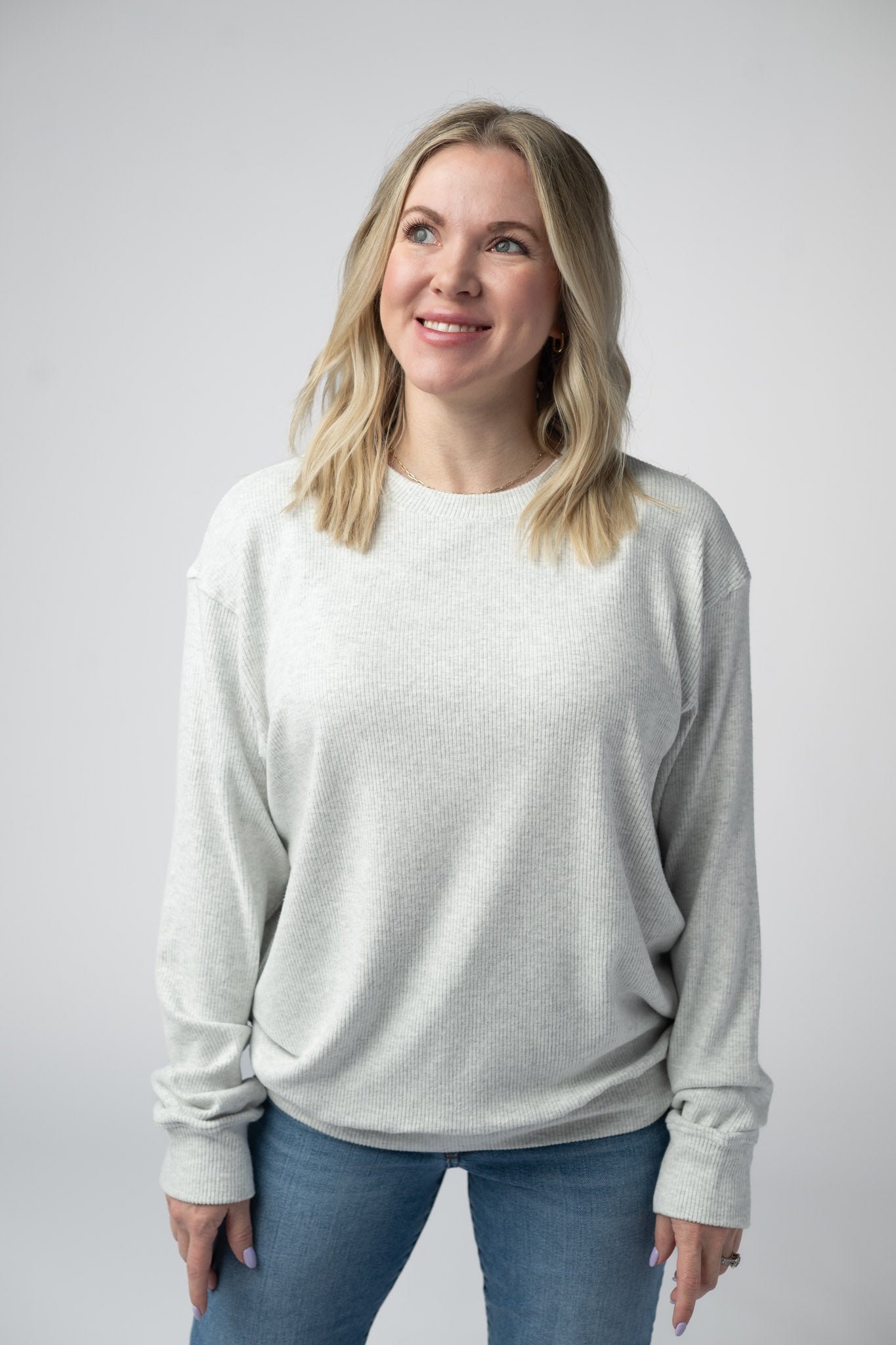 Michelle Mae Corrine Ribbed Pullover Top - Light Grey