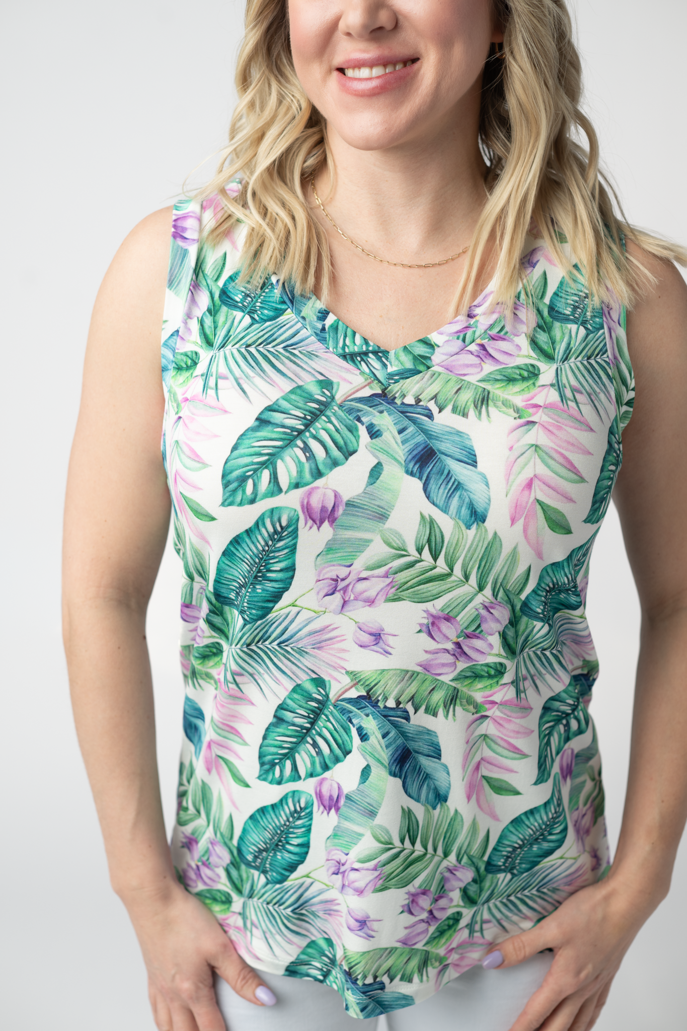 Michelle Mae Noelle Tank - Tropical Leaf