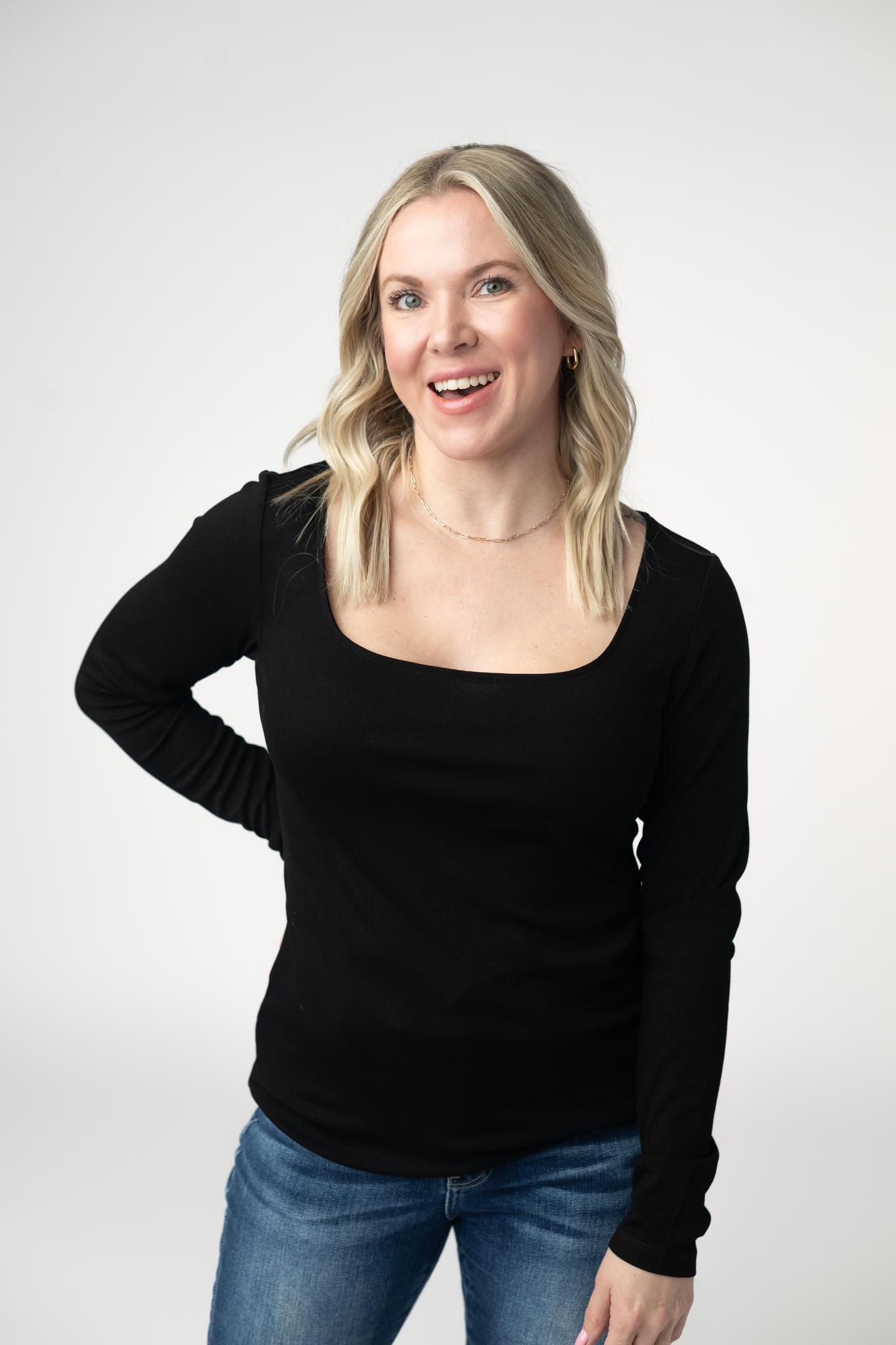 Michelle Mae Alyssa Long Sleeve Top - Black