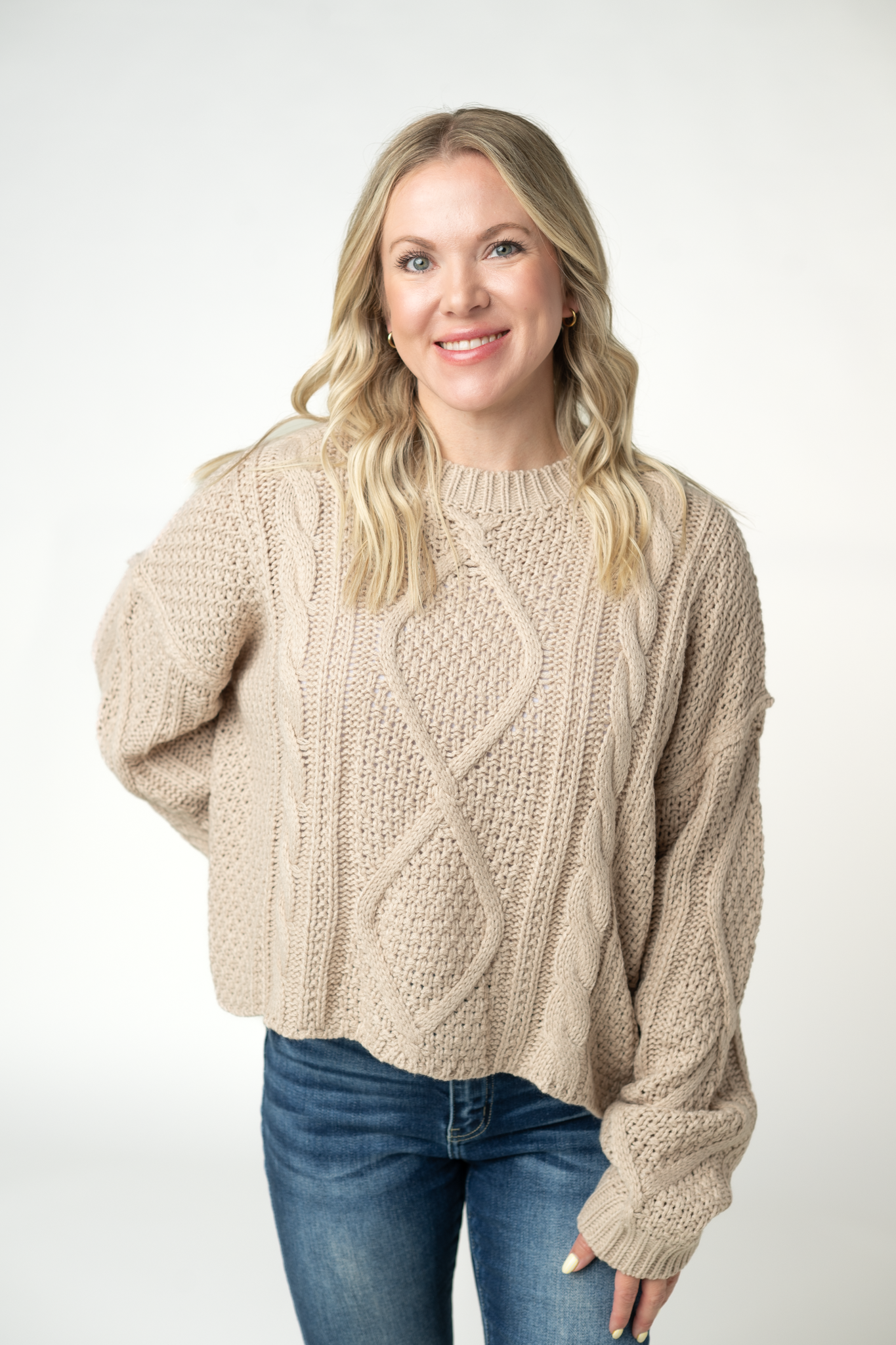 Michelle Mae Cable Knit Sweater - Latte