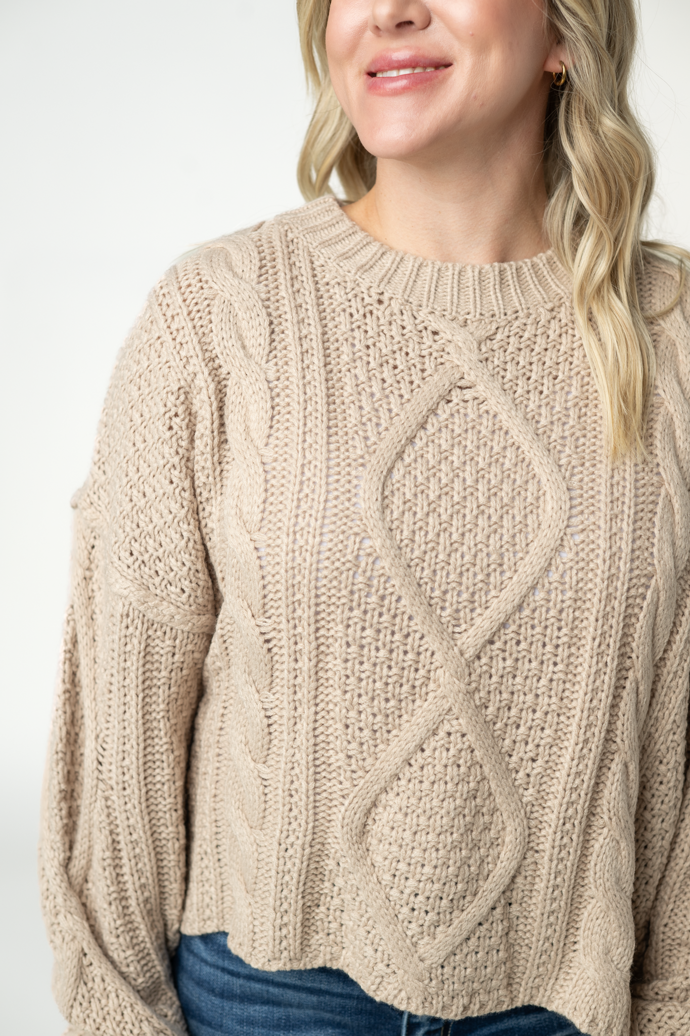 Michelle Mae Cable Knit Sweater - Latte