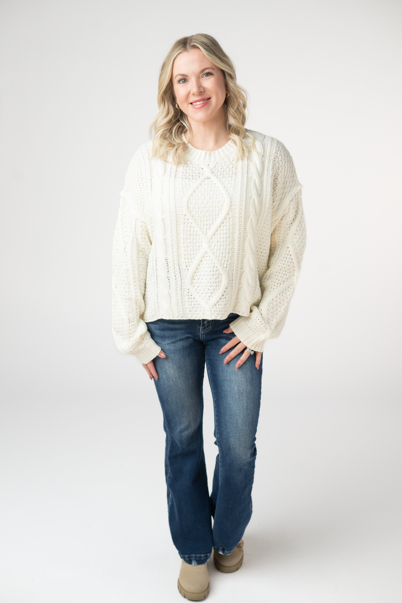 Michelle Mae Cable Knit Sweater - Ivory