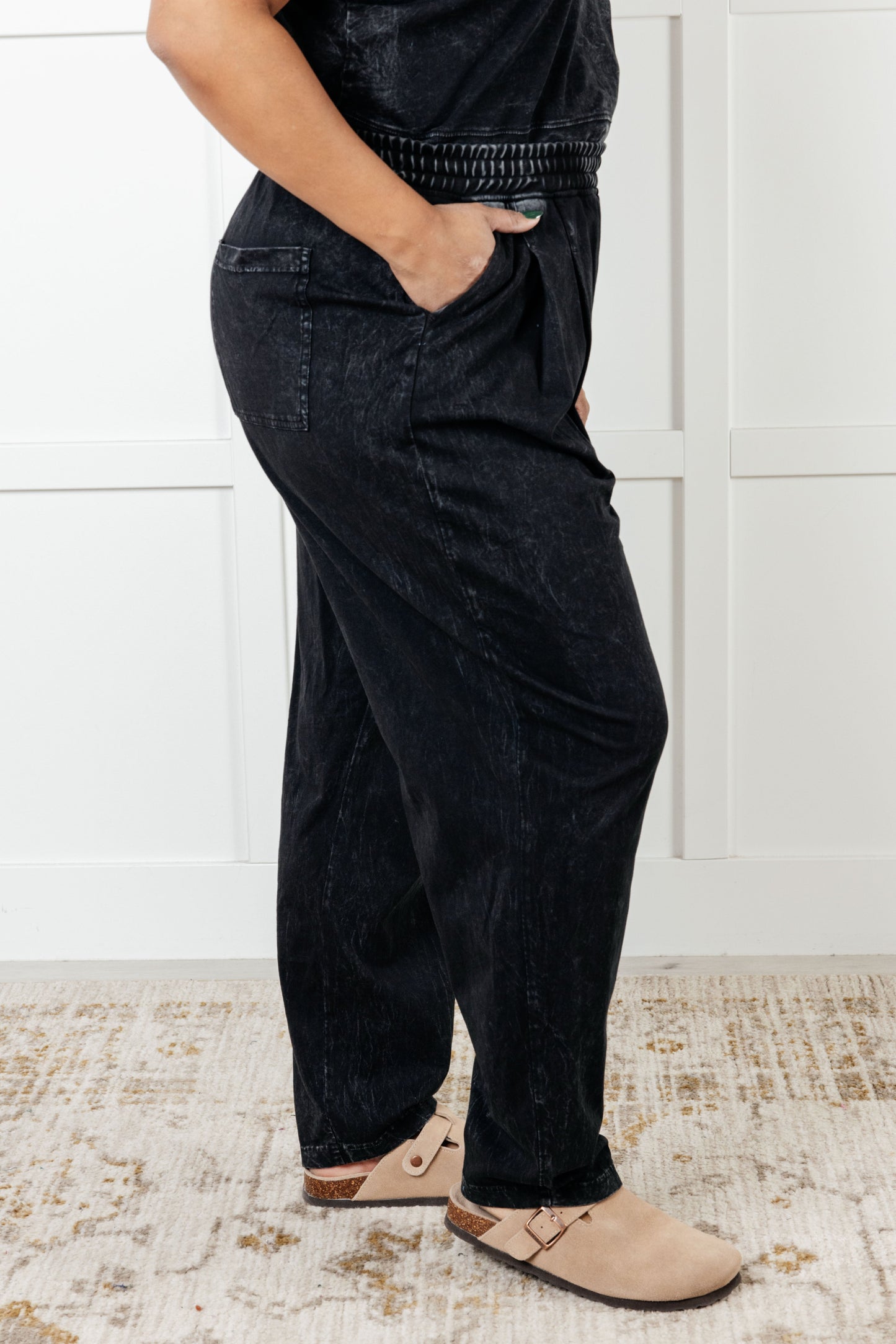 Limber Up Straight Leg Pants in Black