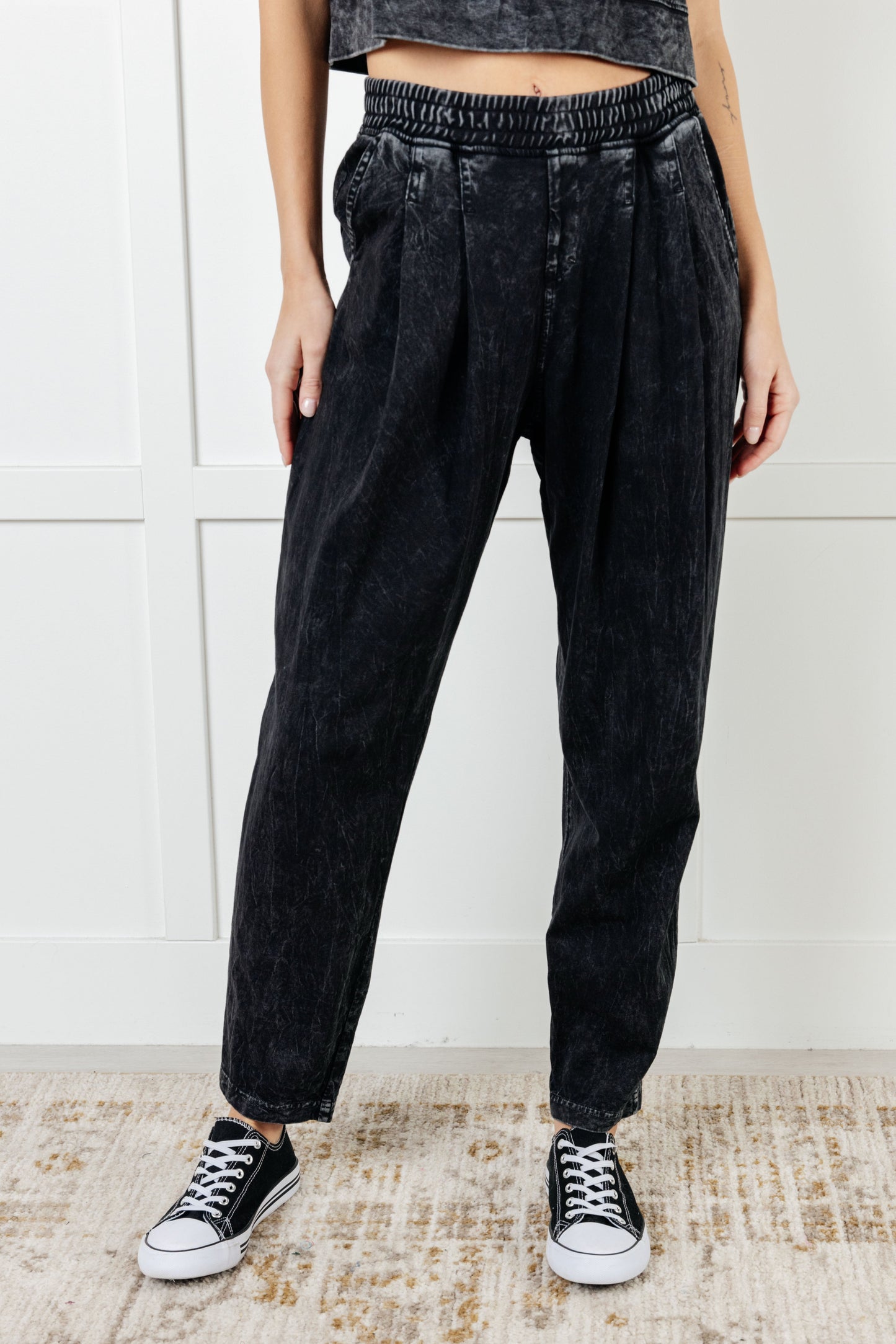 Limber Up Straight Leg Pants in Black