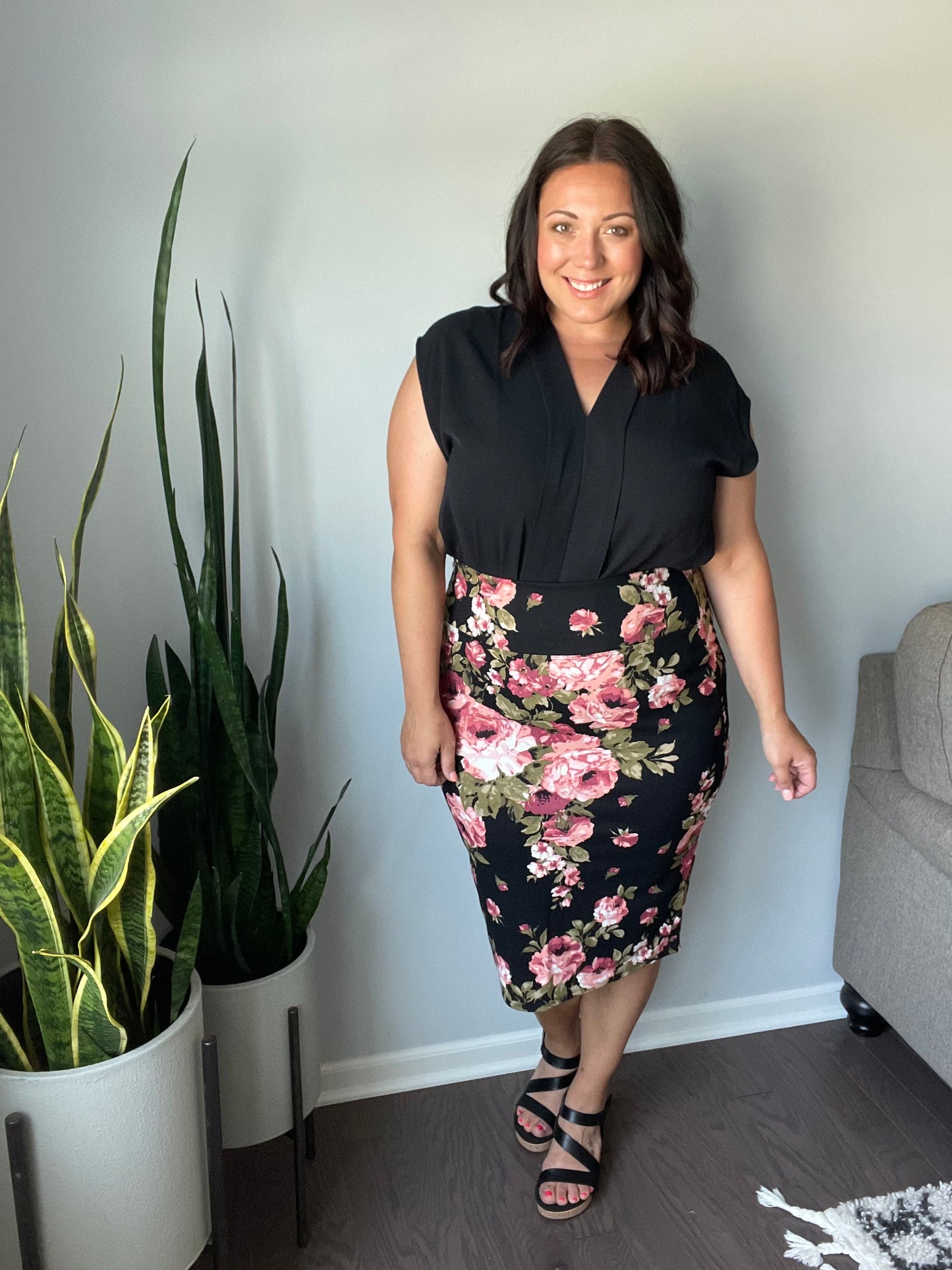 Perfectly Pristine Floral Pencil Skirt