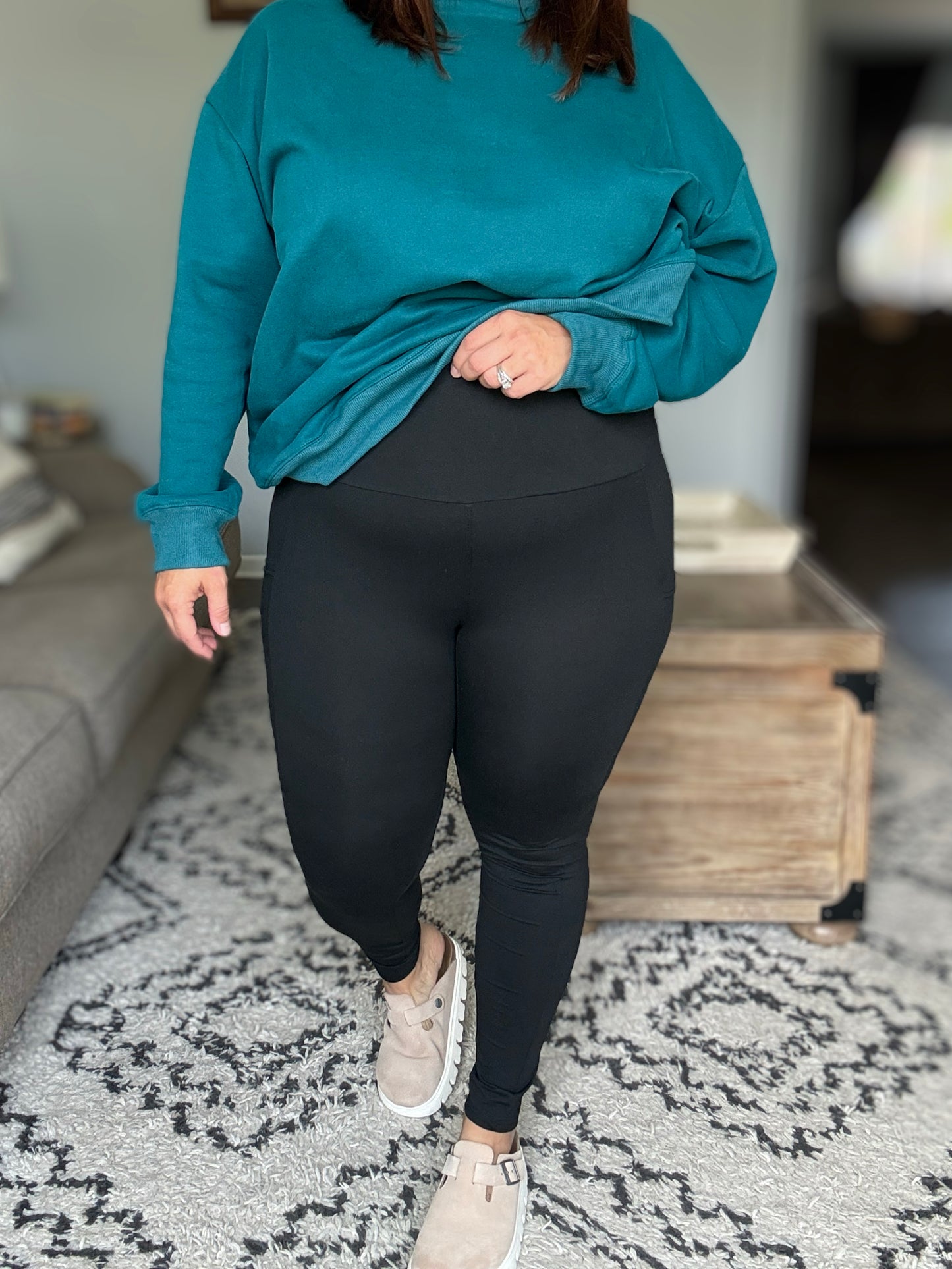 The Last Leggings with POCKETS You'll Ever Need In Black