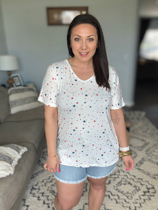 IN STOCK Chloe Cozy Tee - White Liberty Stars