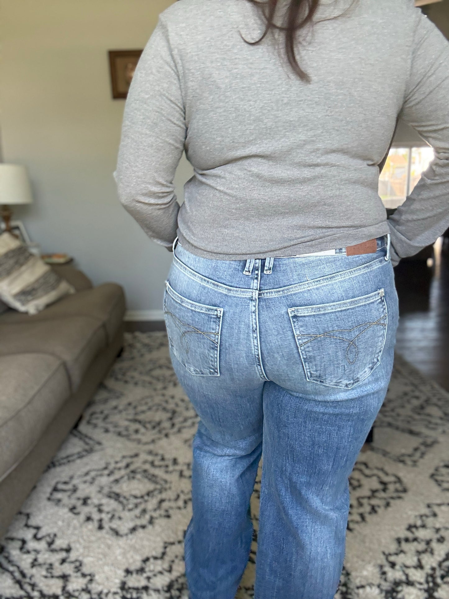 Holly Mid Rise Straight Judy Blue Jeans