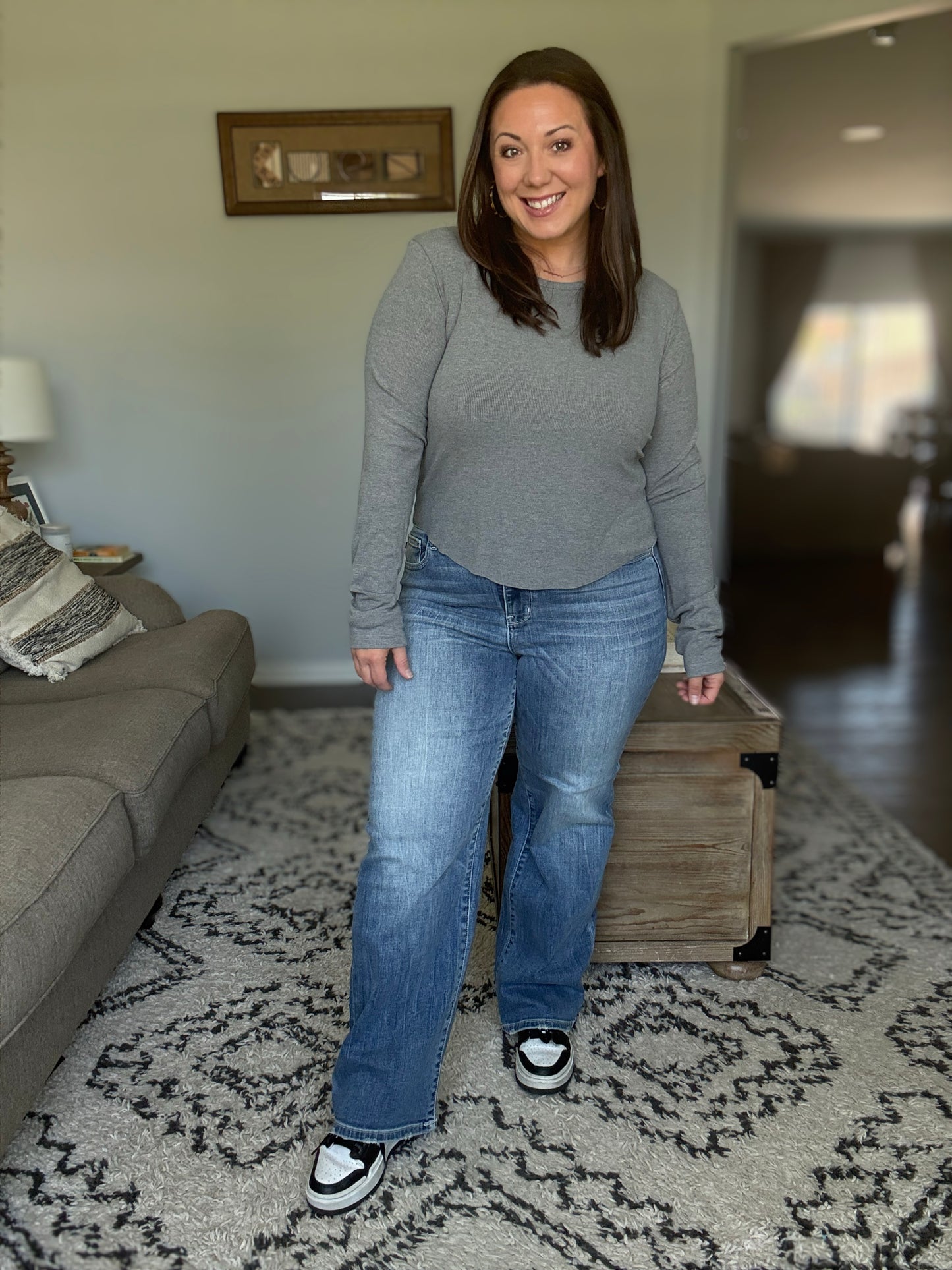 Holly Mid Rise Straight Judy Blue Jeans