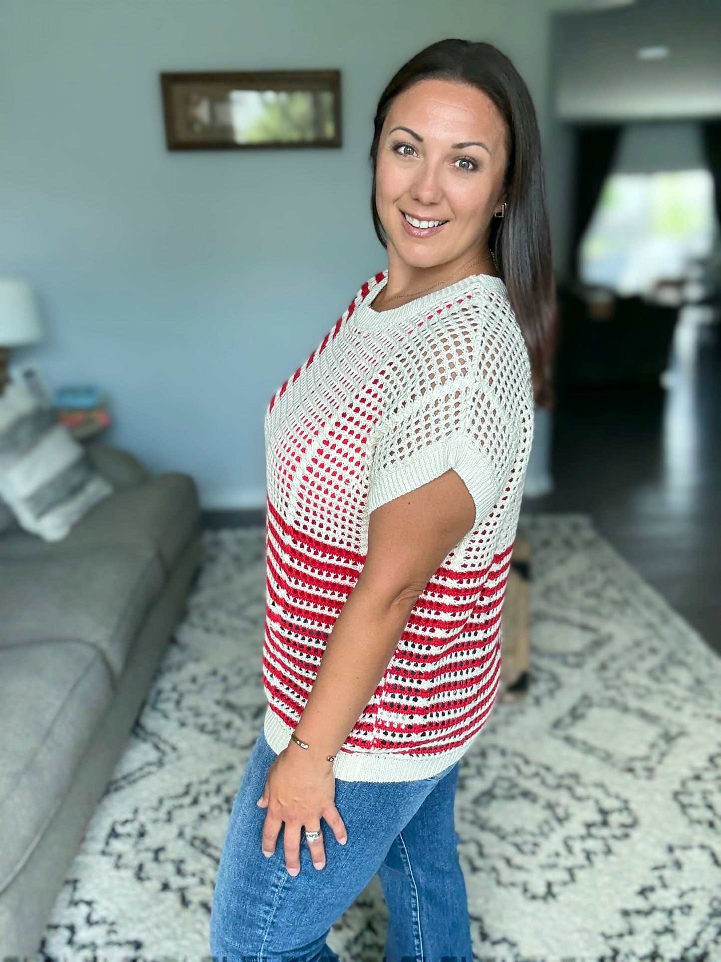 Vibes Don't Lie Net Short Sleeve Top