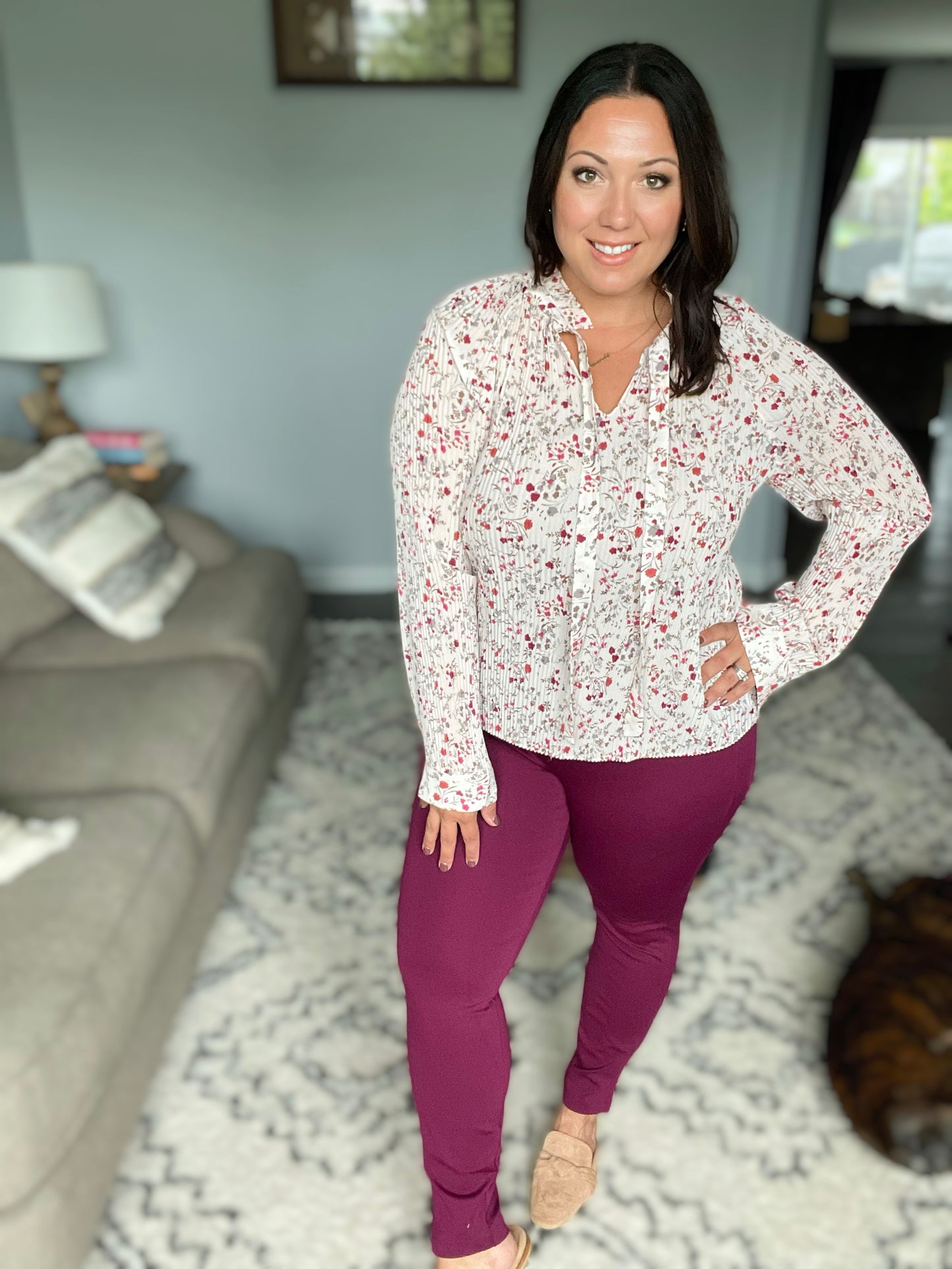 Magic Skinny 28" Pants in Wine