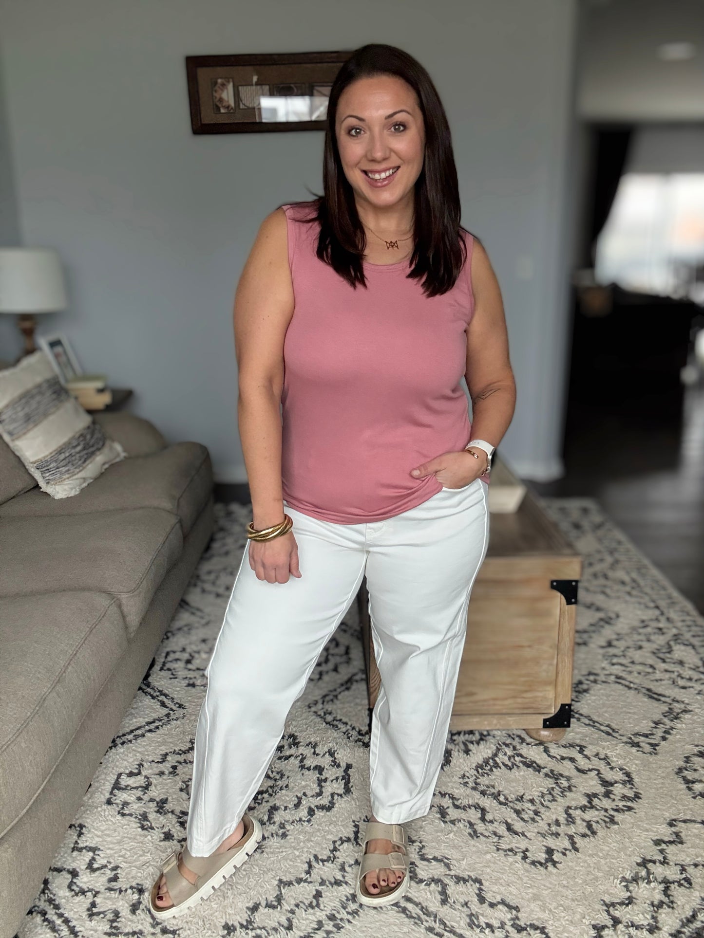 Judy Blue High-Waisted Rigid Magic Barrel Jeans in White