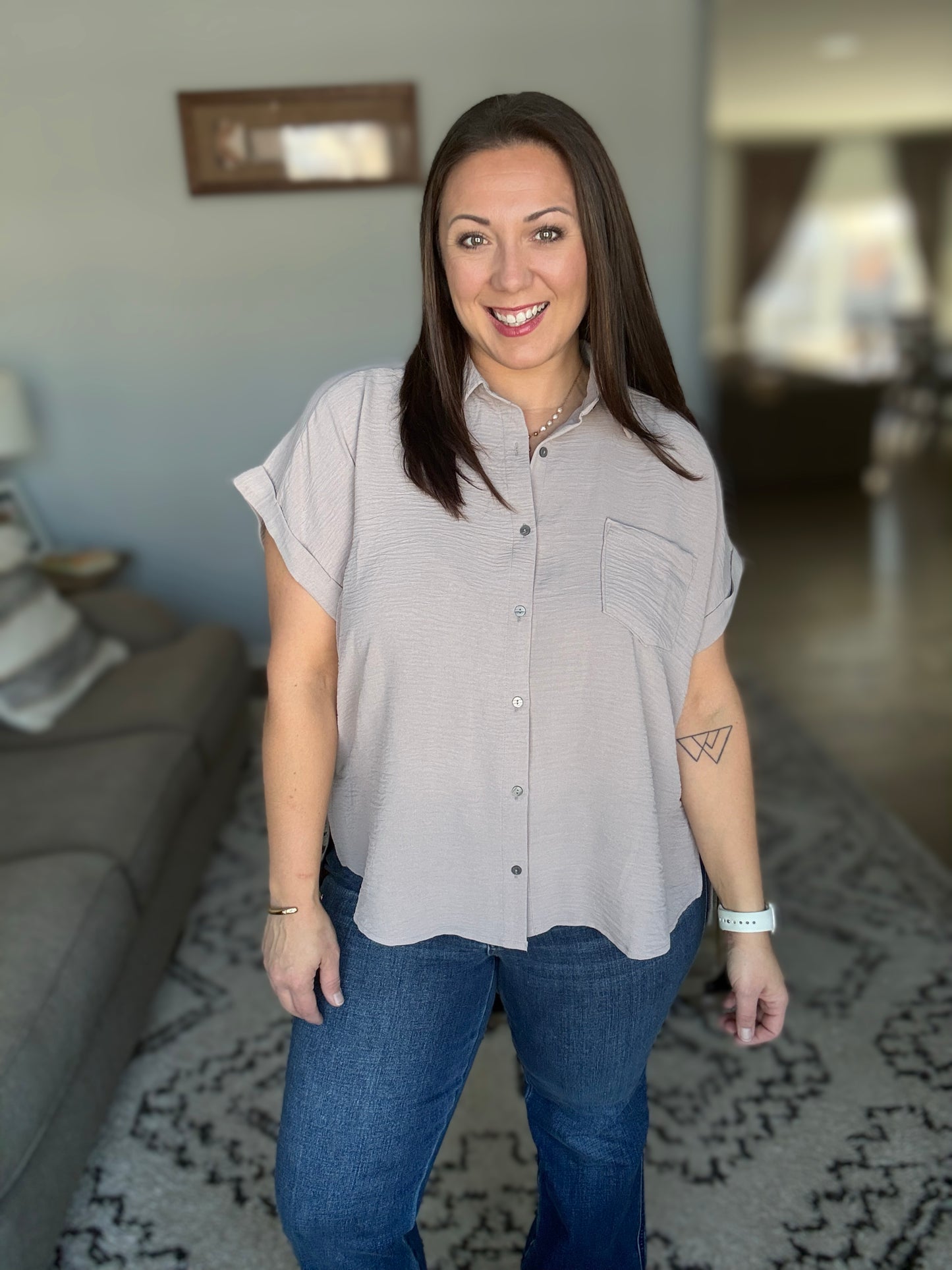 Keep Up Collared Button Down in Ash Mocha