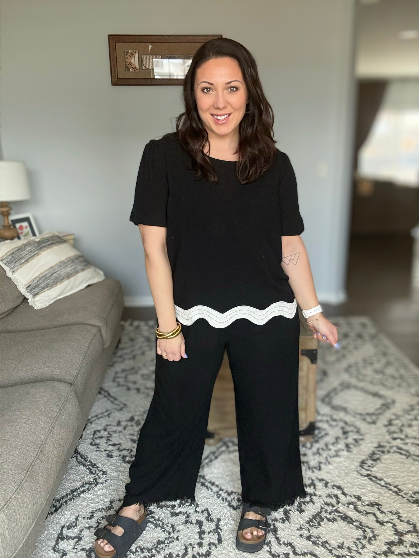 Umgee Linen Blend Wide Leg  Cropped Pants in Black