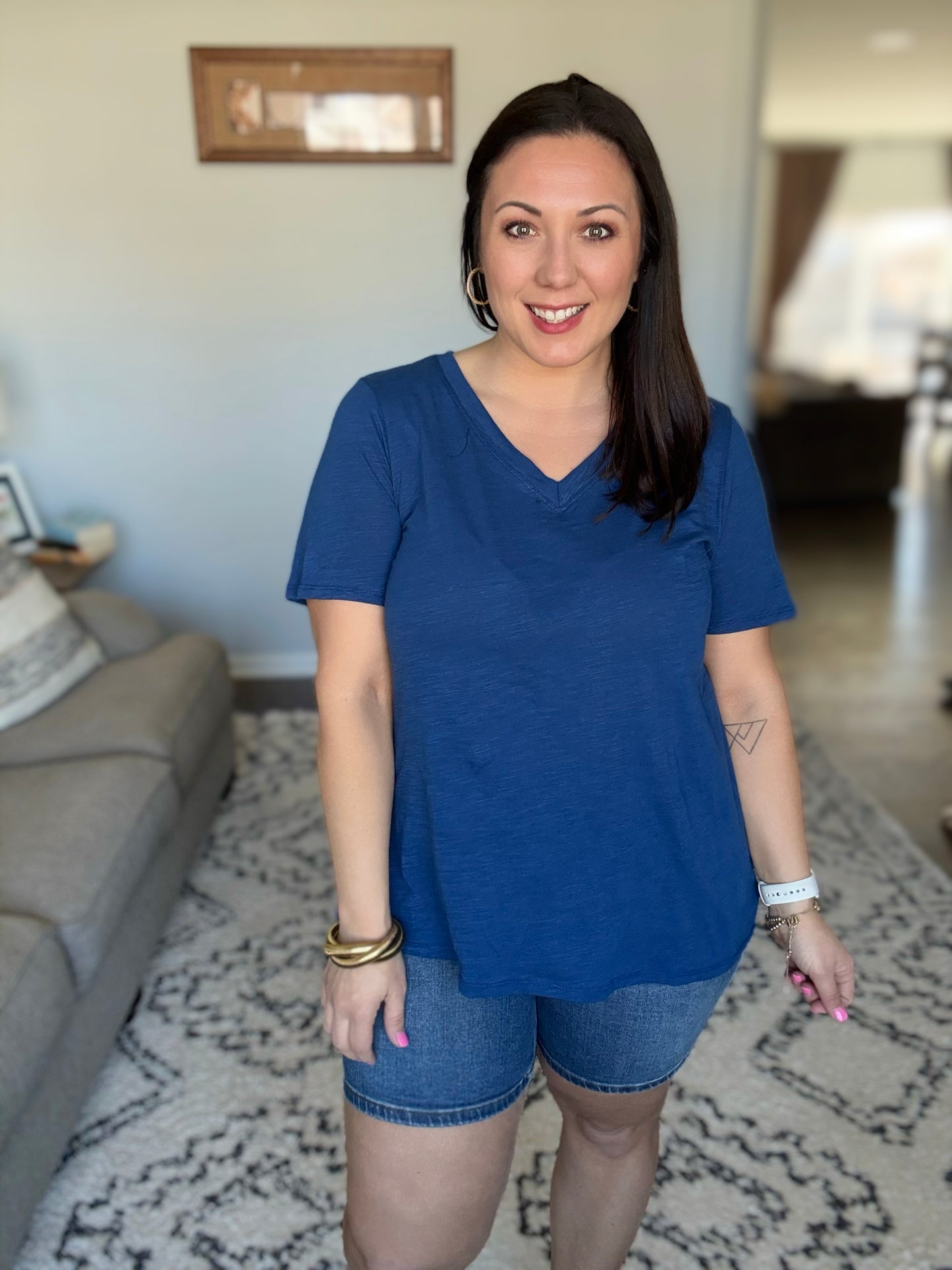 I Don't Have to Choose V-Neck Tee in Navy