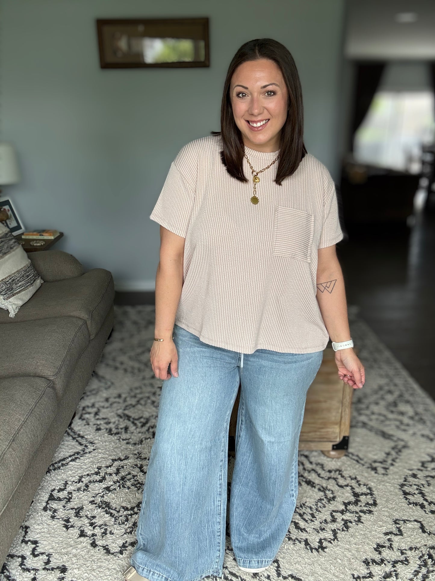 Not That complicated Textured Boxy Tee in Ash Mocha