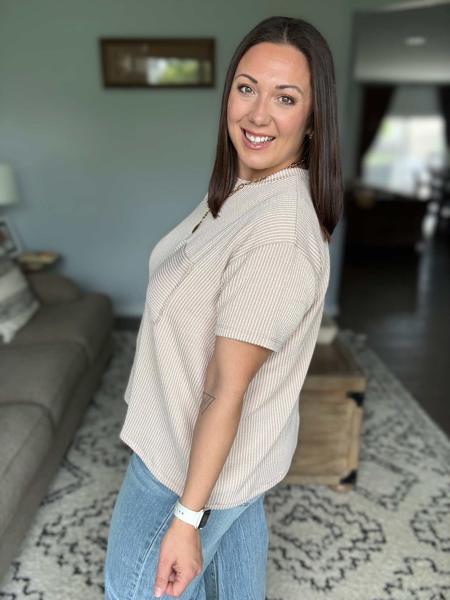 Not That complicated Textured Boxy Tee in Ash Mocha