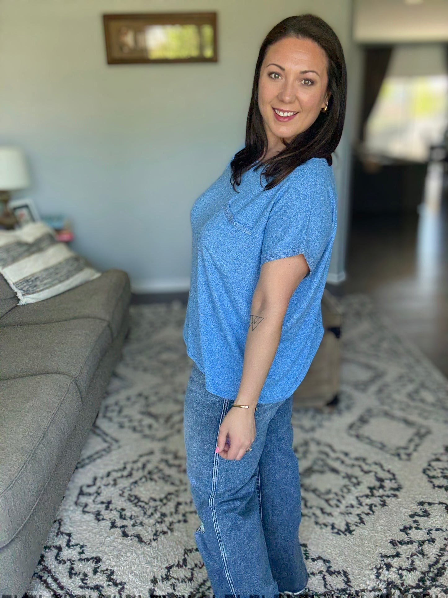 Heathered Harmony Basic Tee in Ocean Blue