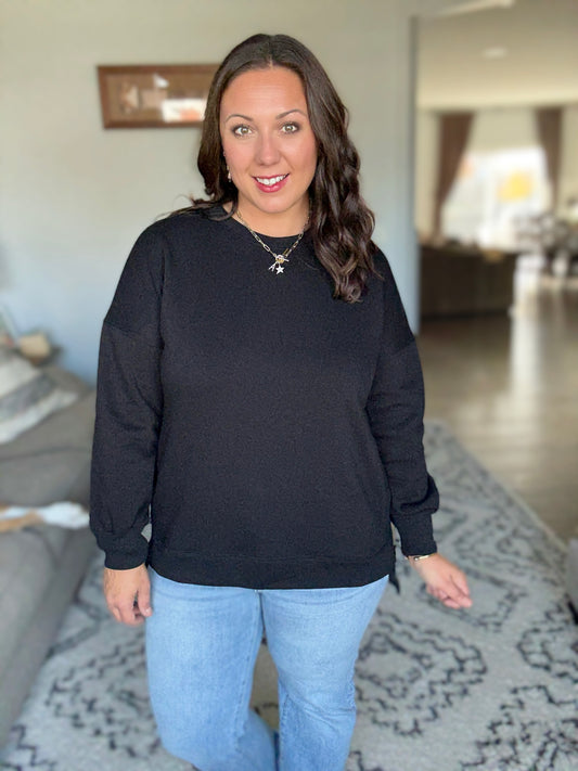 Zenana Full Size Fleece Hi-low Boyfriend Sweatshirt with Pockets in Black