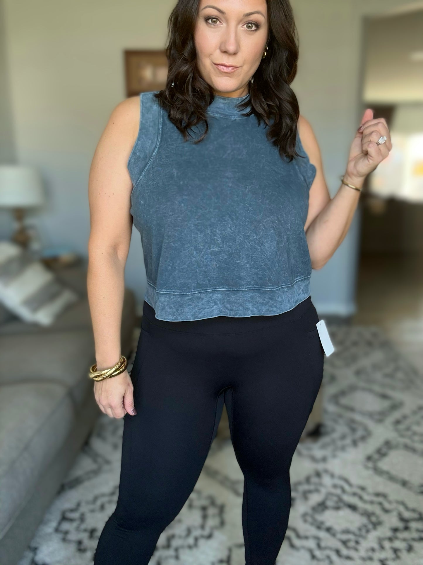 Palmer Pocketed Suck and Tuck Leggings in Black or Navy