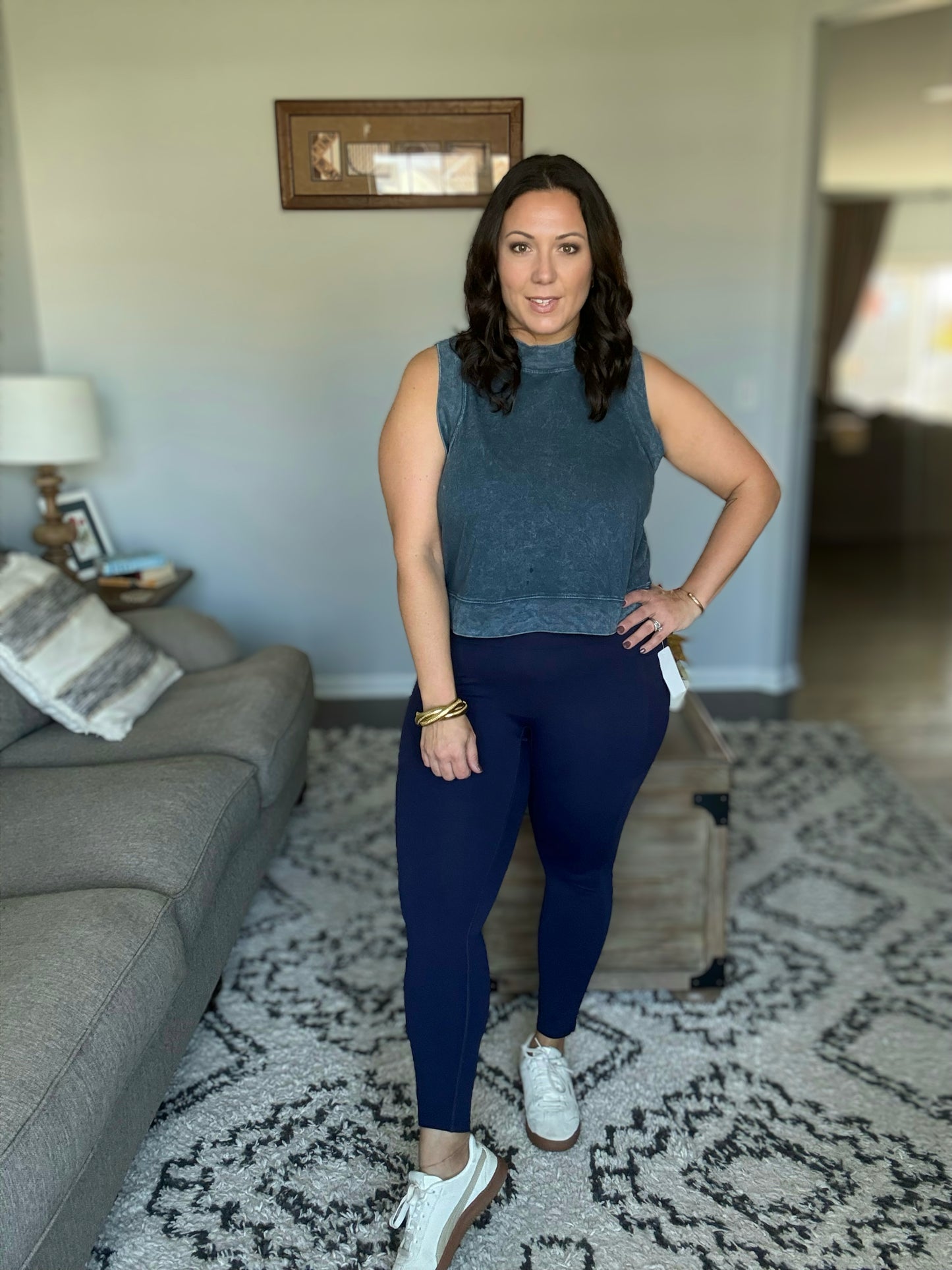 Palmer Pocketed Suck and Tuck Leggings in Black or Navy