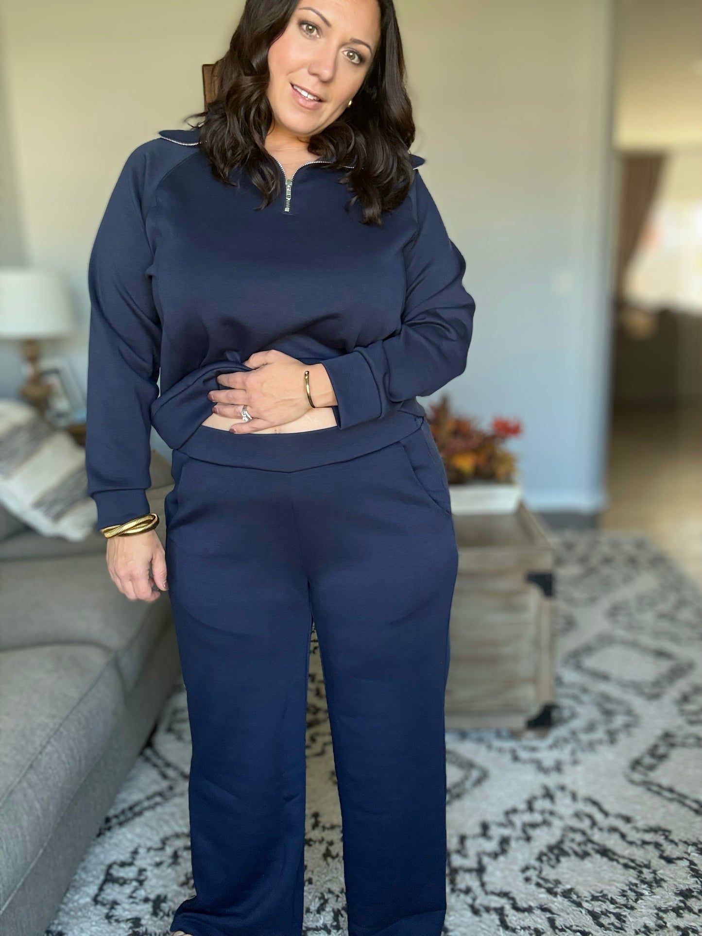 Resort Travel Wide Leg Crop Pant in  Navy