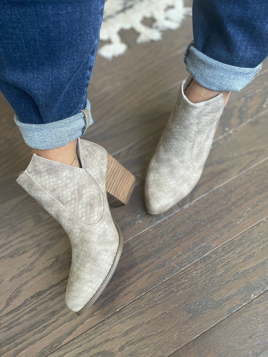 Tarim Bootie in Taupe