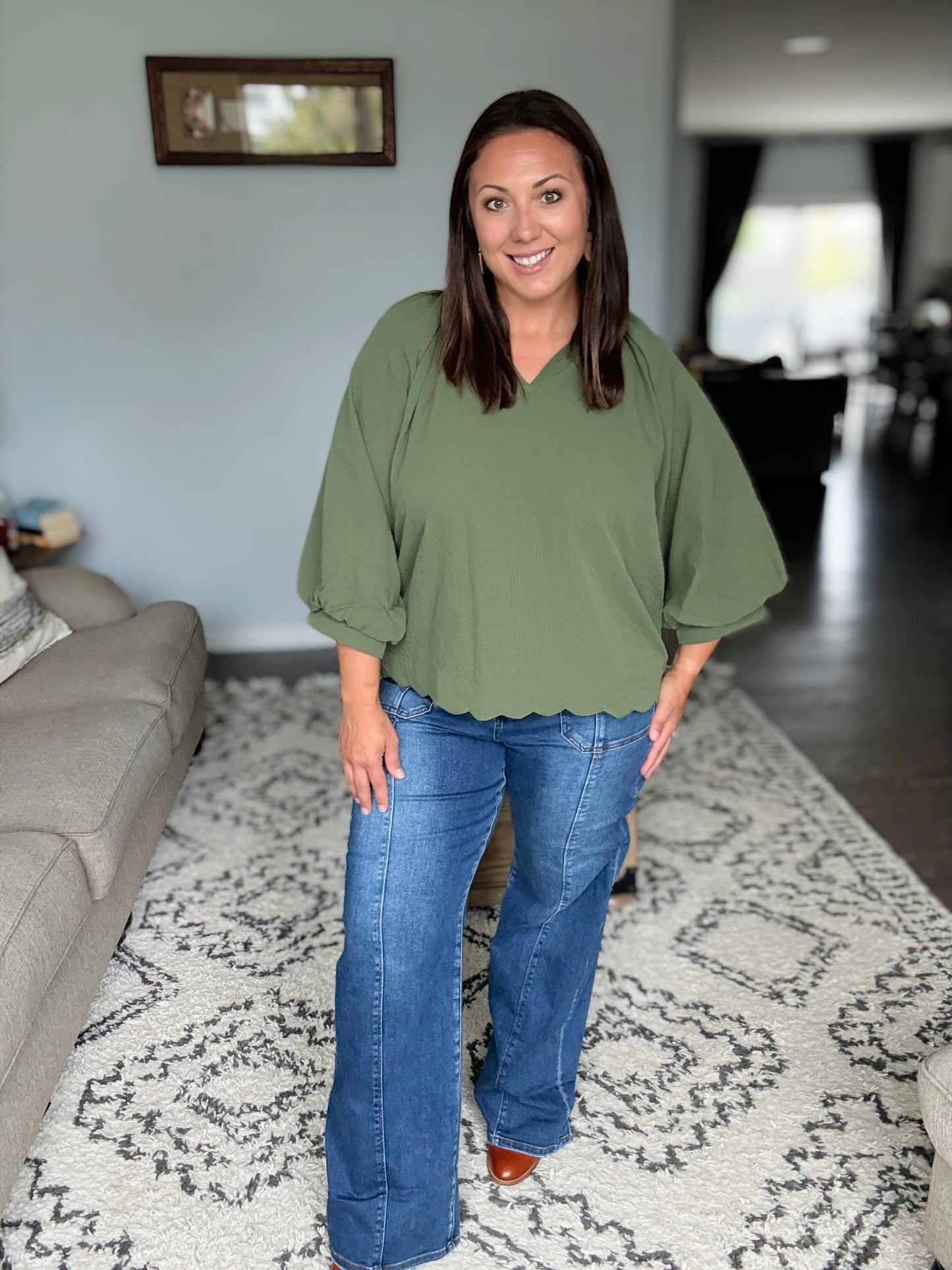 Umgee Textured Notched Balloon Sleeve Blouse in Olive