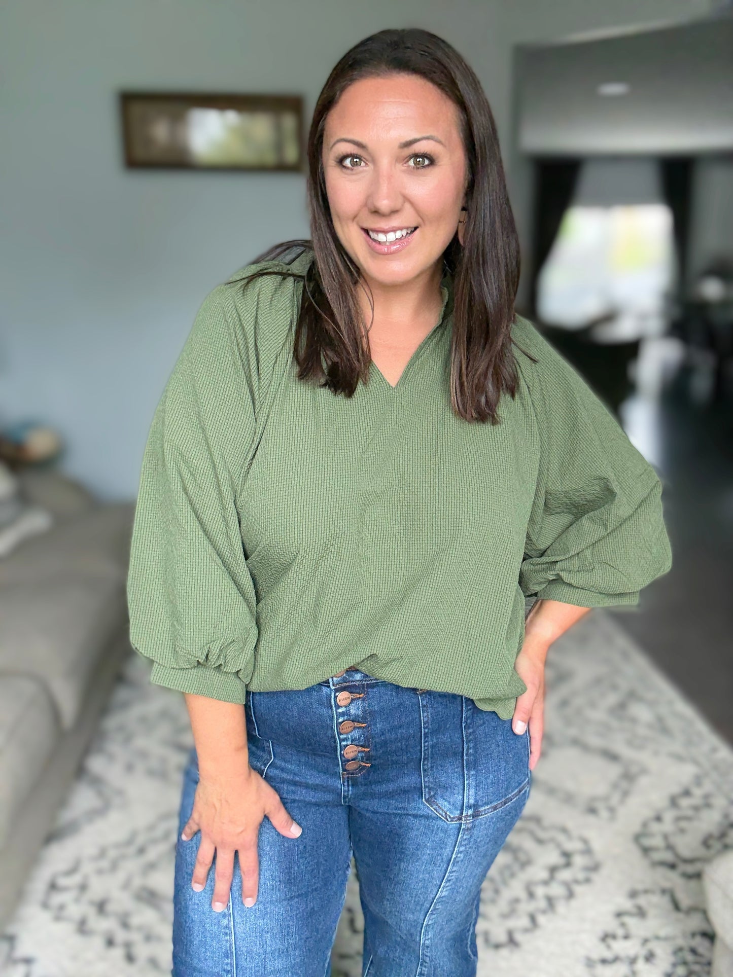 Umgee Textured Notched Balloon Sleeve Blouse in Olive