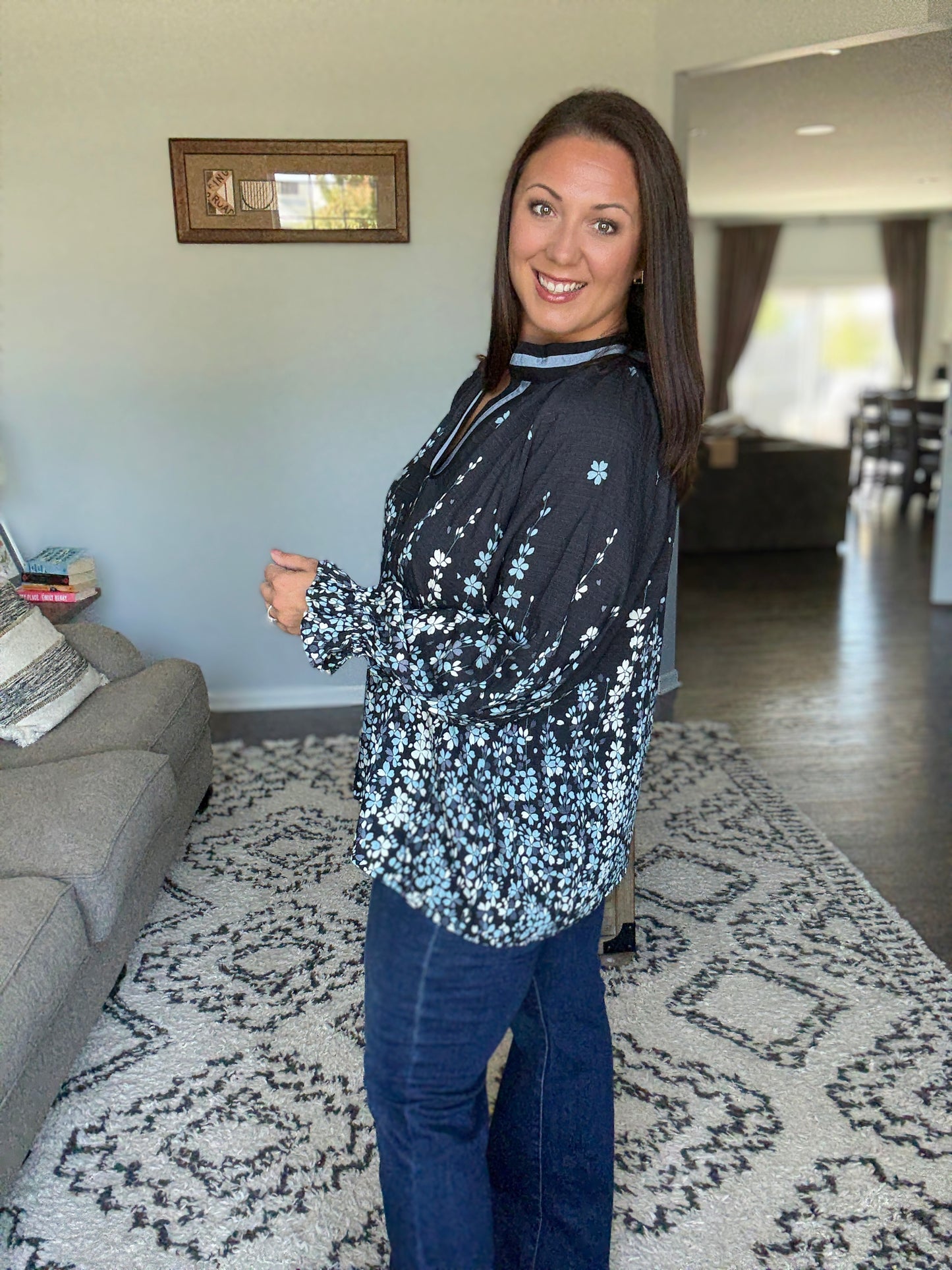 Umgee Full Size Floral Vine Print Blouse with Balloon Sleeves in Black