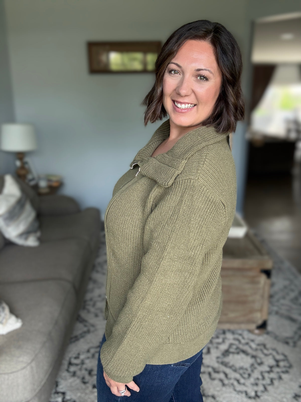 On Set Zip-Up Ribbed Sweater Jacket in Olive