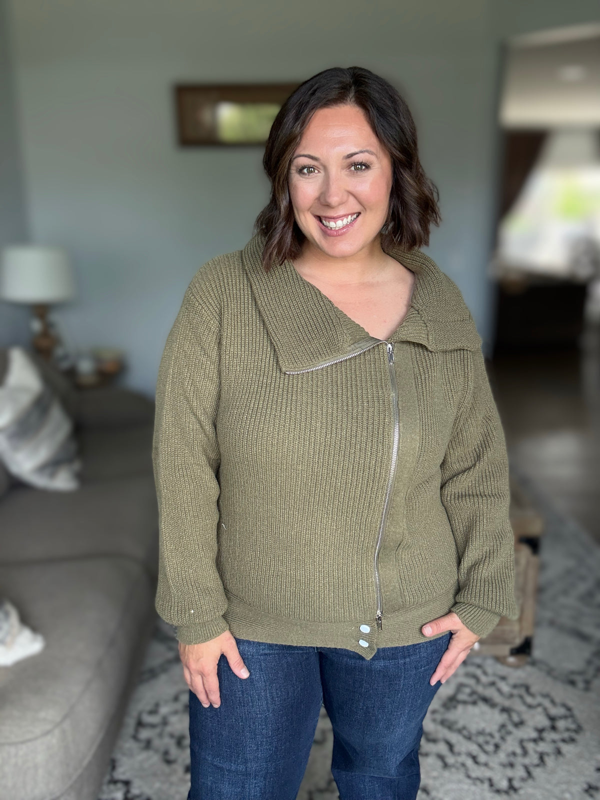 On Set Zip-Up Ribbed Sweater Jacket in Olive