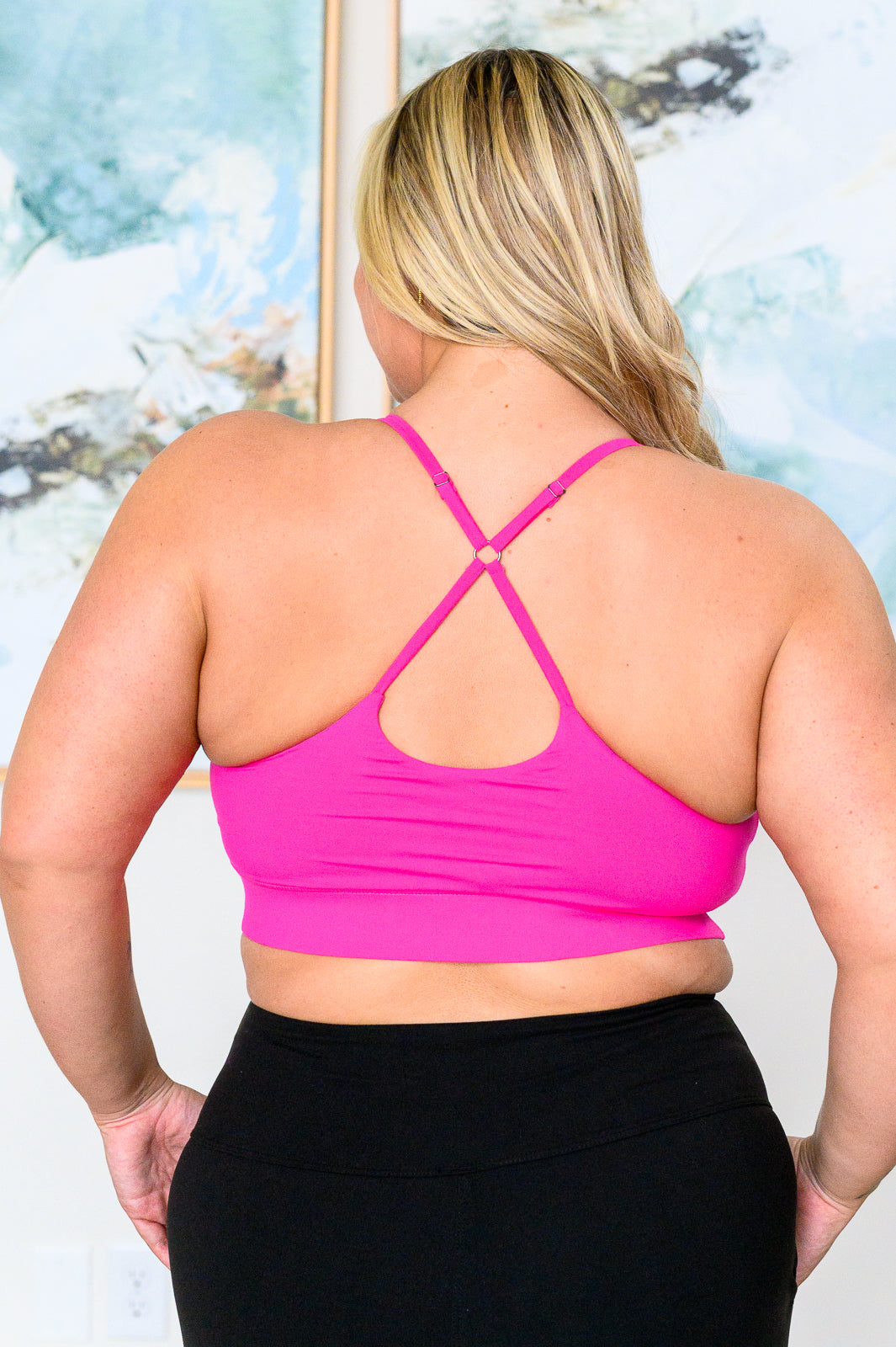 Pump Up the Jam Tank Bra in Sonic Pink