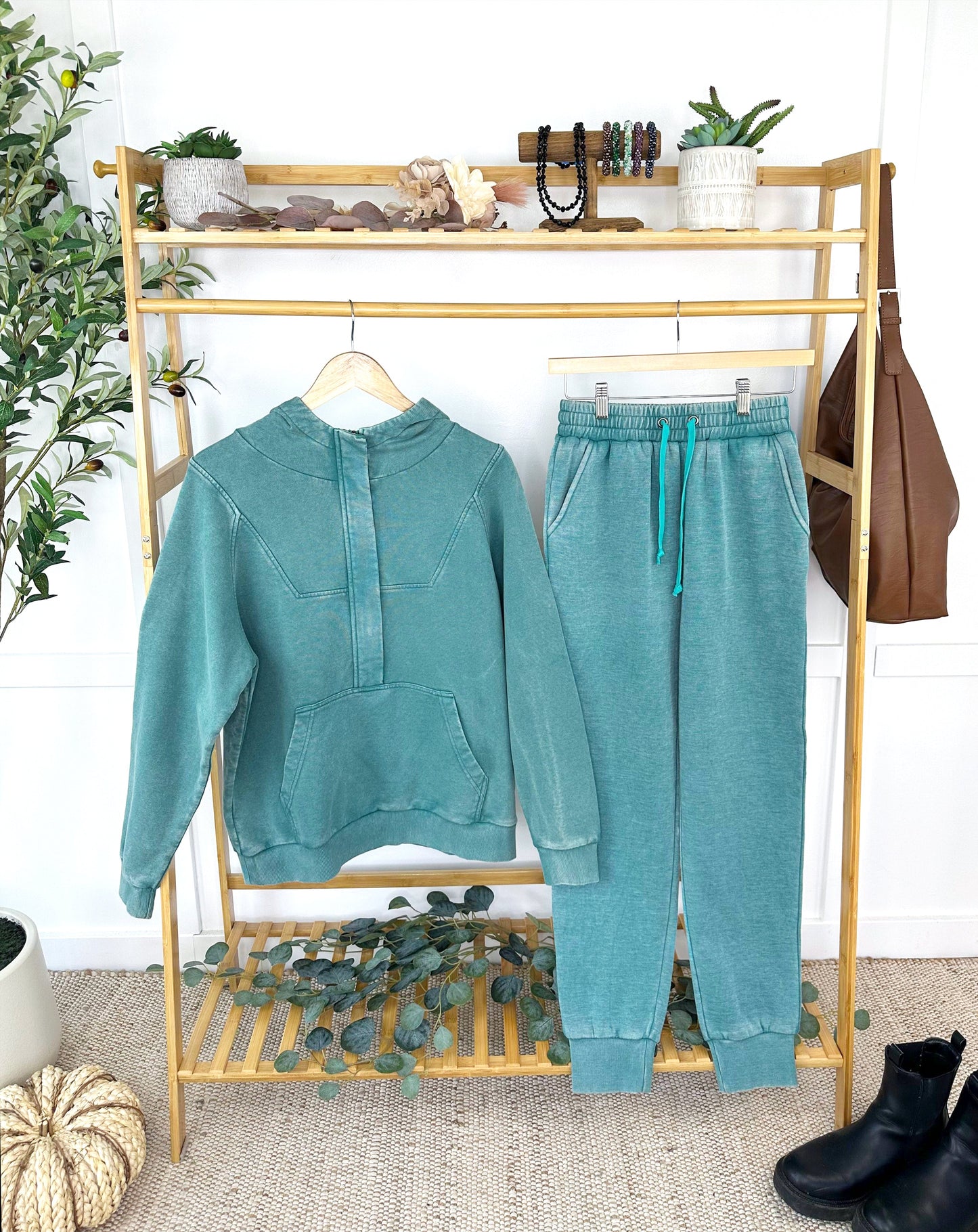 Michelle Mae Vintage Wash Joggers - Teal