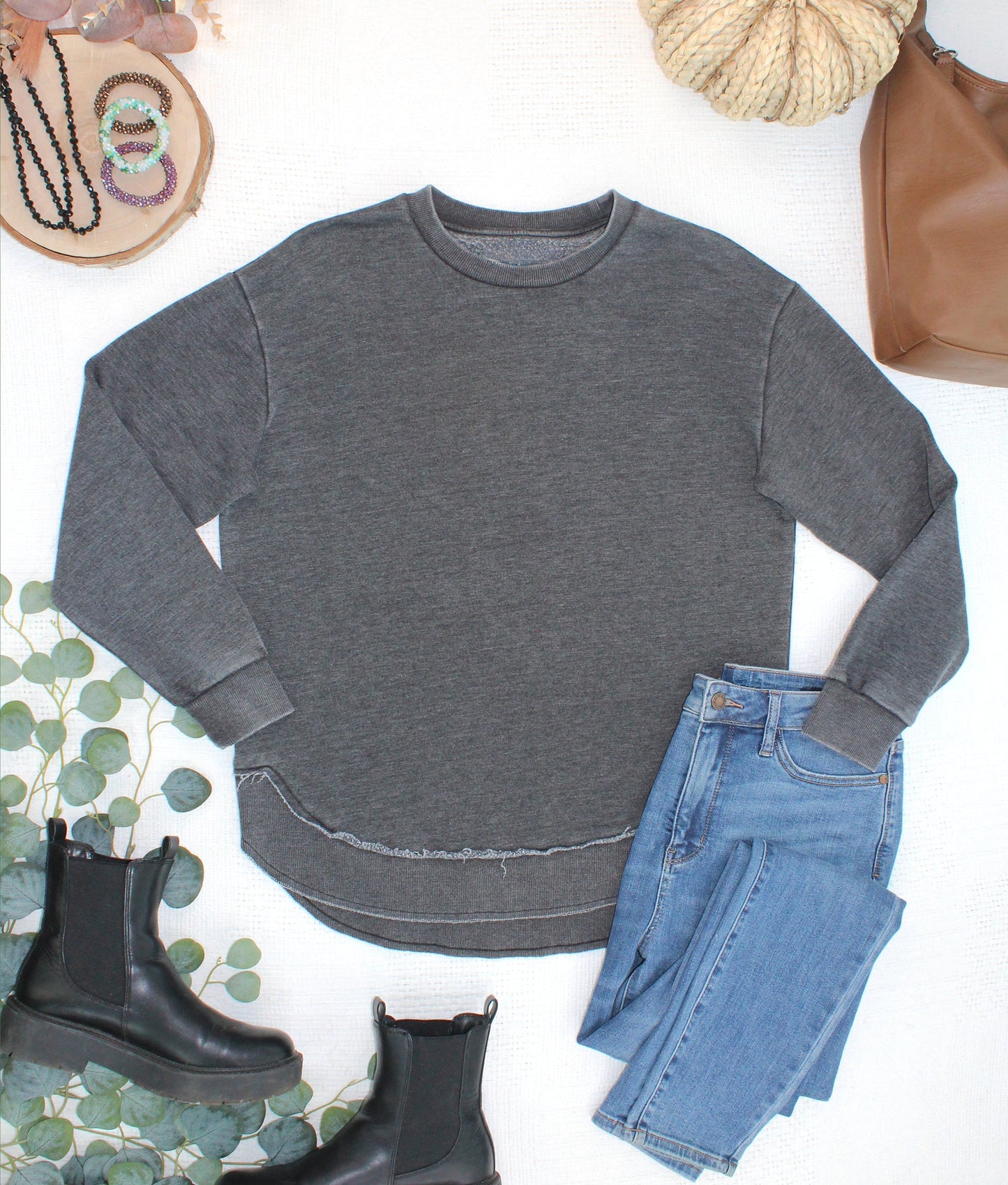 Michelle Mae Vintage Wash Pullover - Black